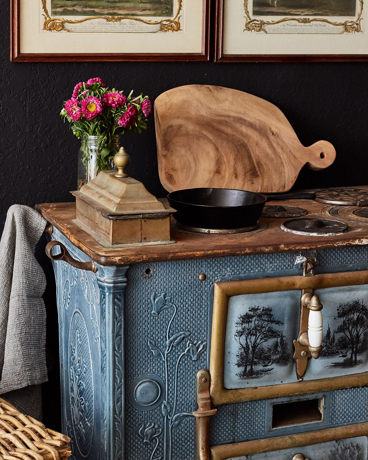 blue stove antiques