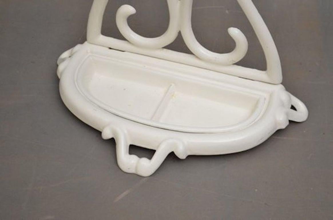 Français Porte-parapluie émaillé Art Nouveau - Stick Stand en vente