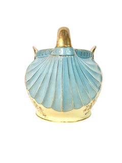 Jardinière en faïence Art Nouveau avec poignées dorées, vers 1900