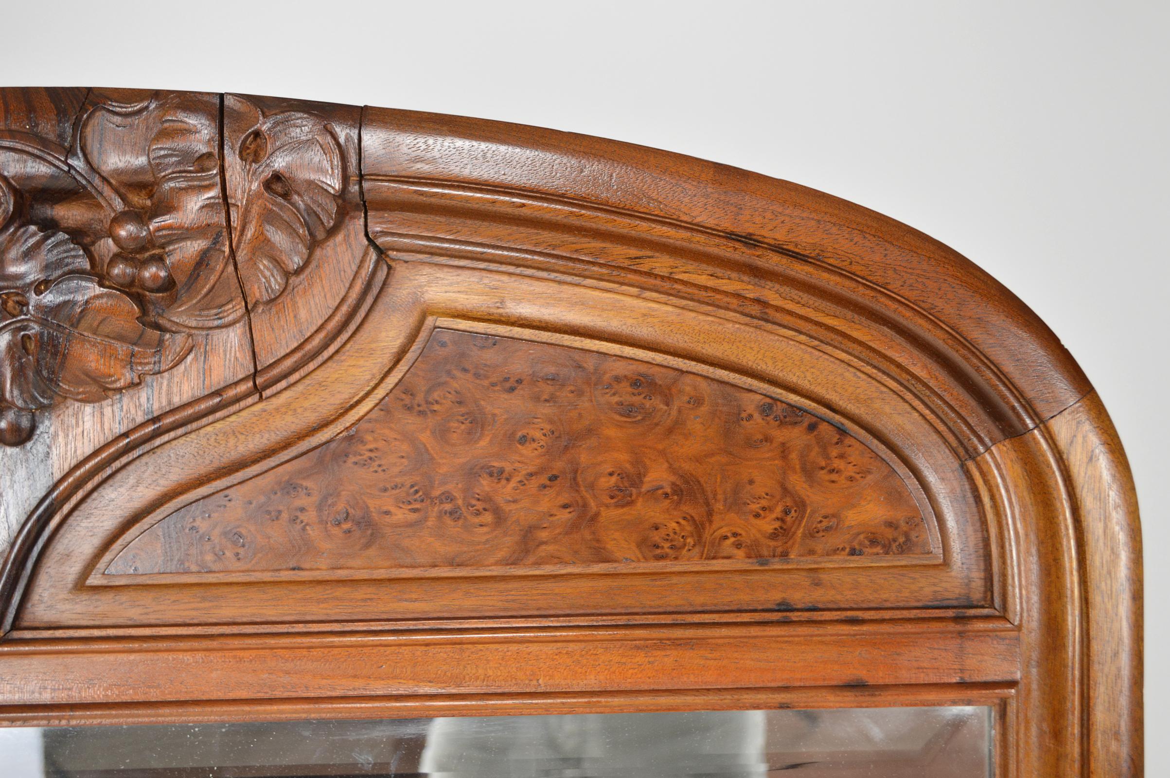 French Art Nouveau Fireplace Mantel Mirror, Carved Walnut and Burl, circa 1905 For Sale 1