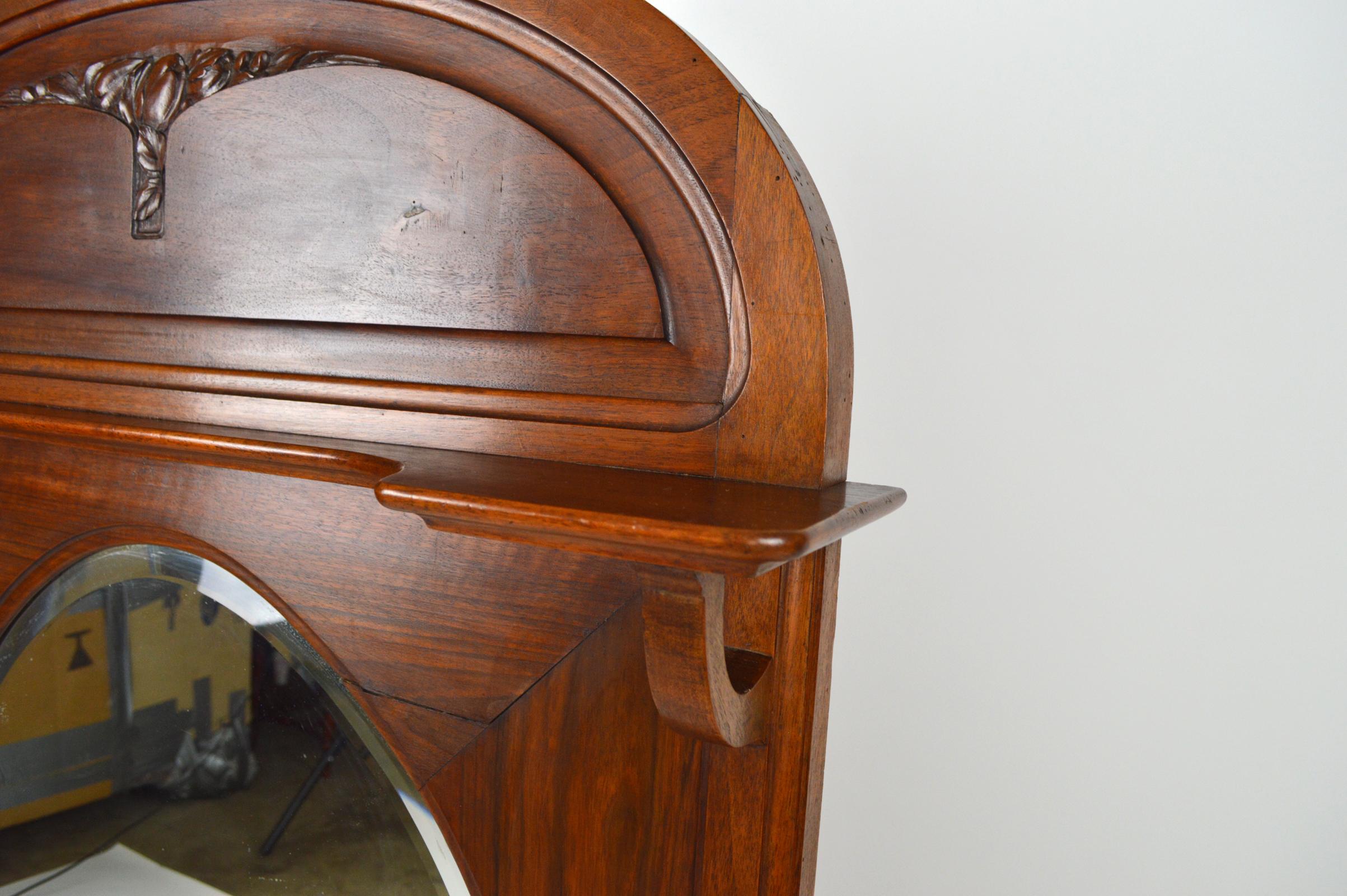 French Art Nouveau Fireplace Mantel Mirror, Carved Walnut on a Fruit Theme, 1910 For Sale 4
