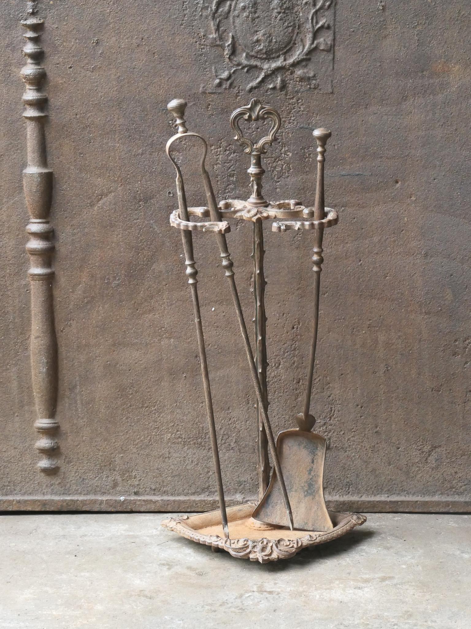 Francese Attrezzi per caminetto in stile Art Nouveau francese, periodo inizio XX secolo in vendita
