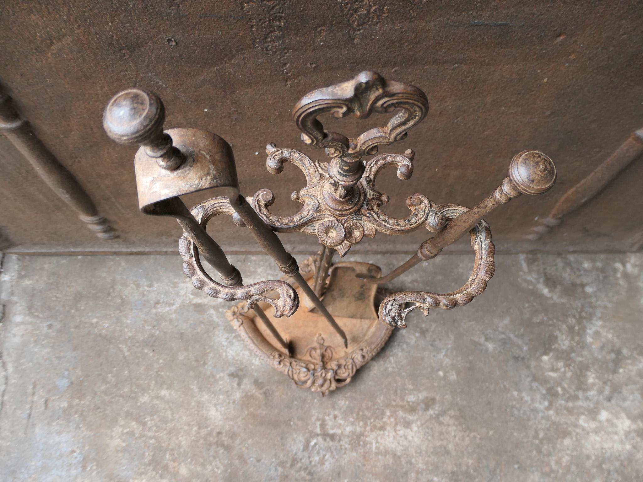 Attrezzi per caminetto in stile Art Nouveau francese, periodo inizio XX secolo in vendita 1