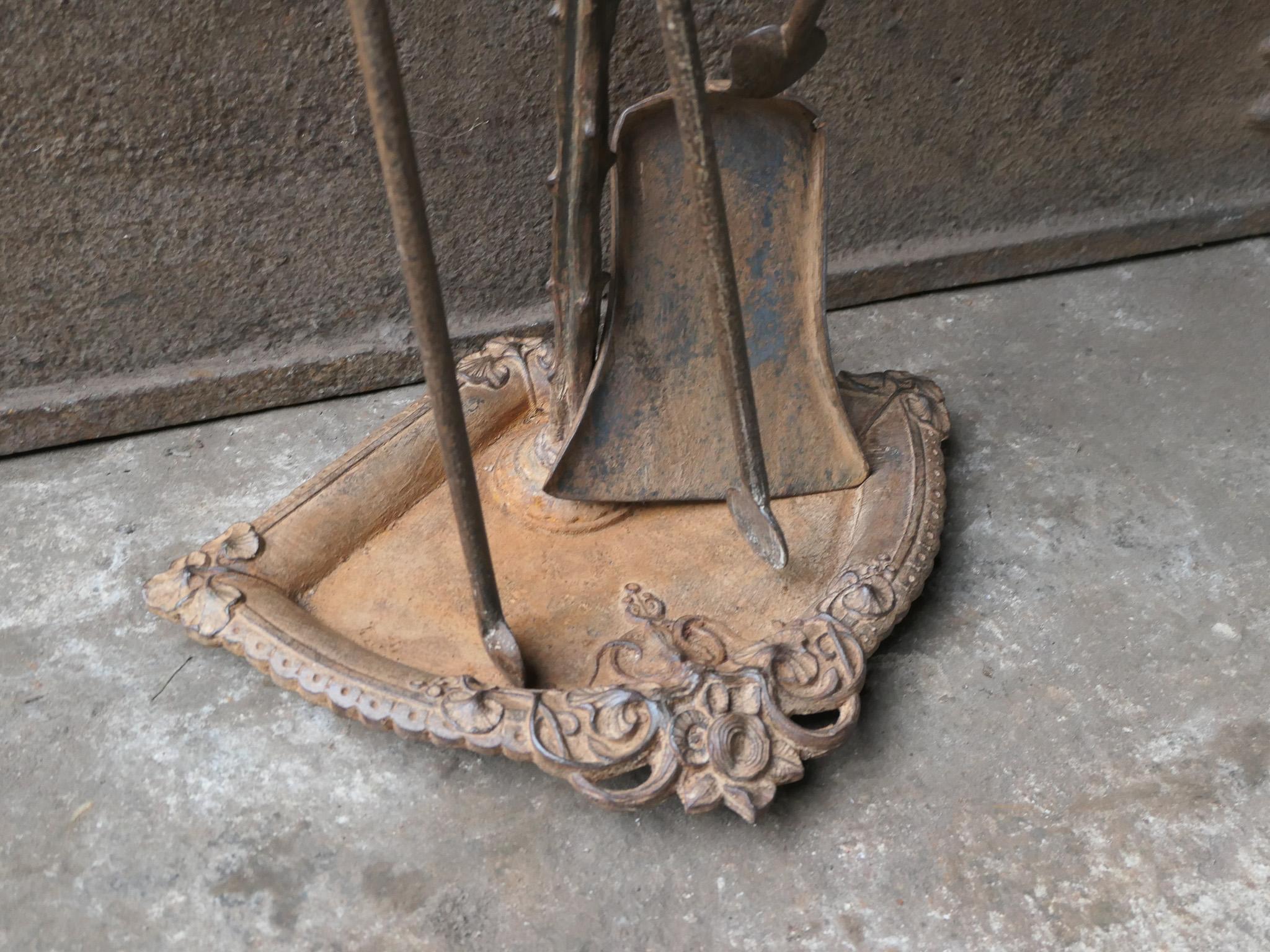 Attrezzi per caminetto in stile Art Nouveau francese, periodo inizio XX secolo in vendita 3