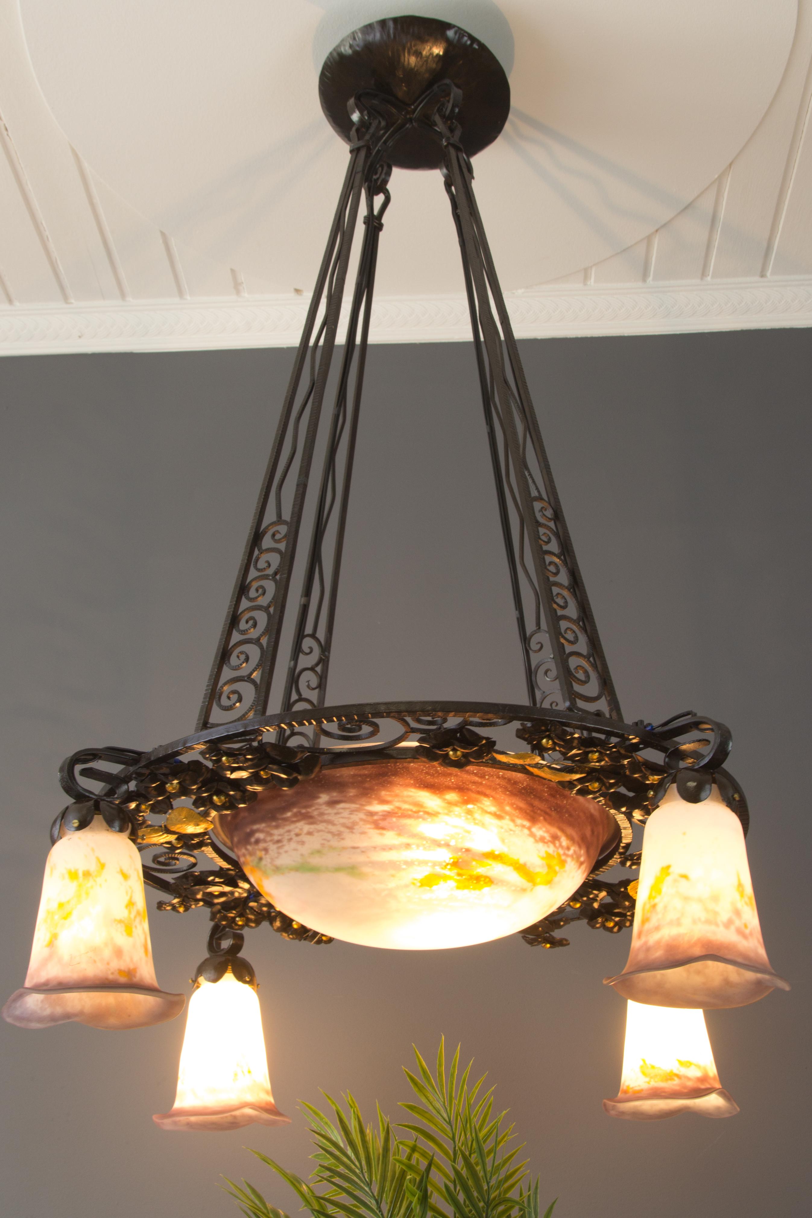 French Art Nouveau Five-Light Wrought Iron and Glass Chandelier Signed Lorrain In Good Condition In Barntrup, DE