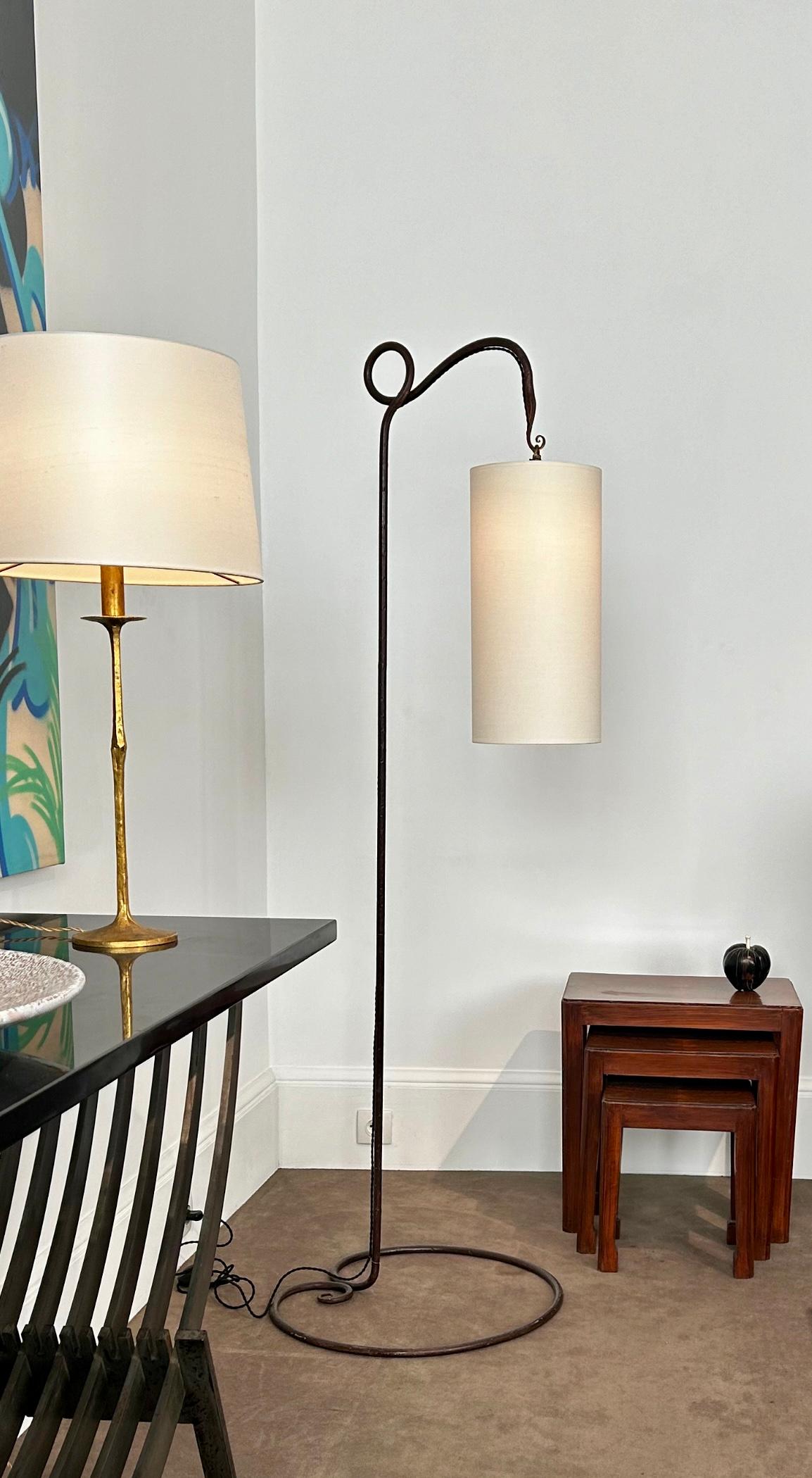 Early 20th Century French Art Nouveau Floor Lamp in Wrought Iron For Sale