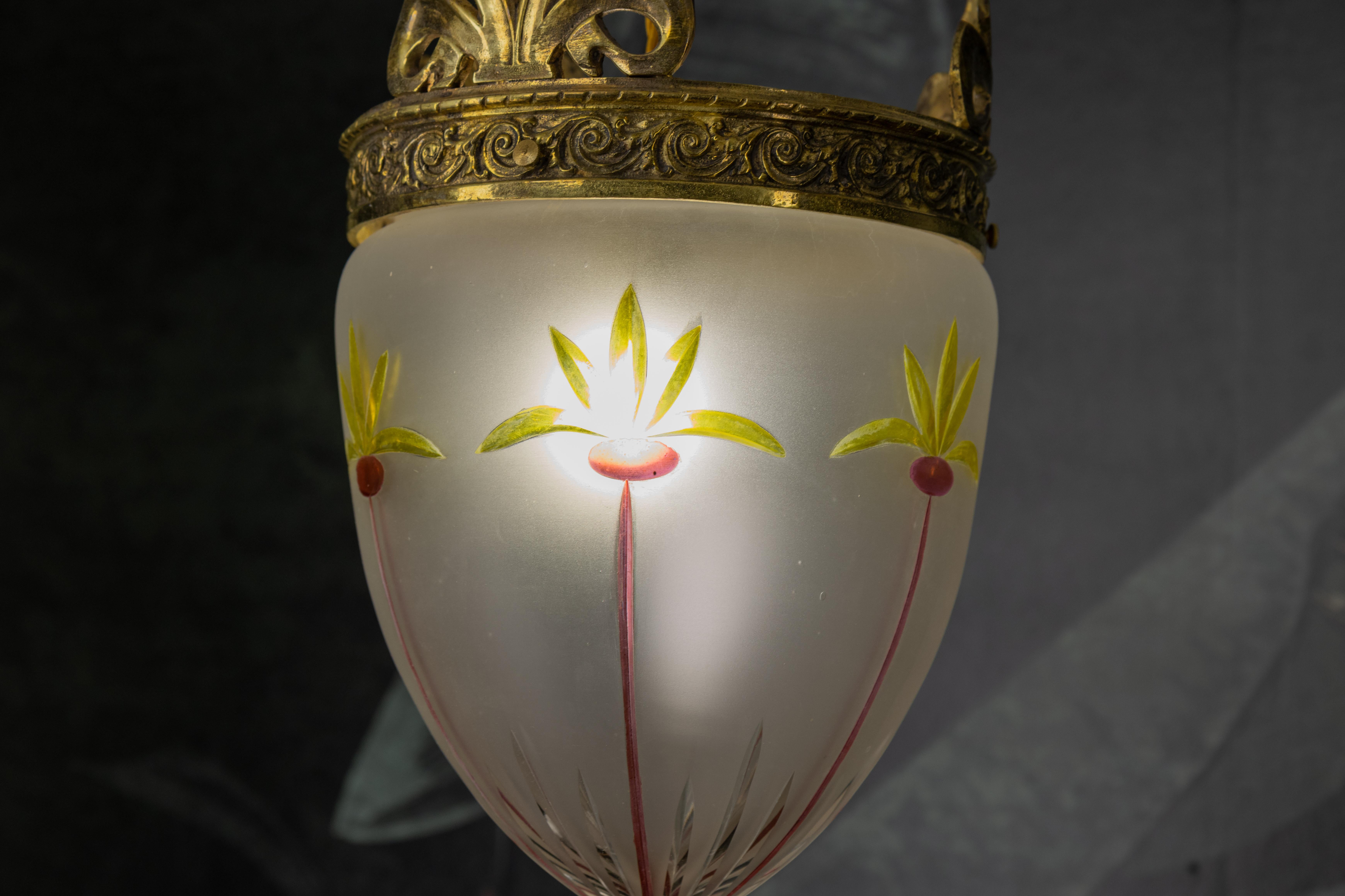 French Art Nouveau Frosted and Cut Glass Pendant Light with Bronze Mount, 1920s For Sale 5