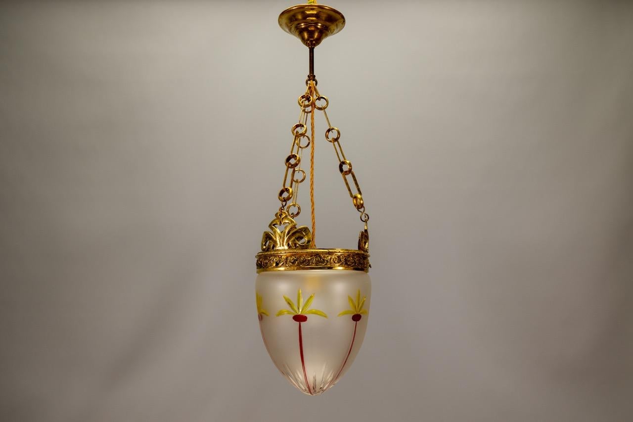 French Art Nouveau Frosted and Cut Glass Pendant Light with Bronze Mount, 1920s For Sale 13