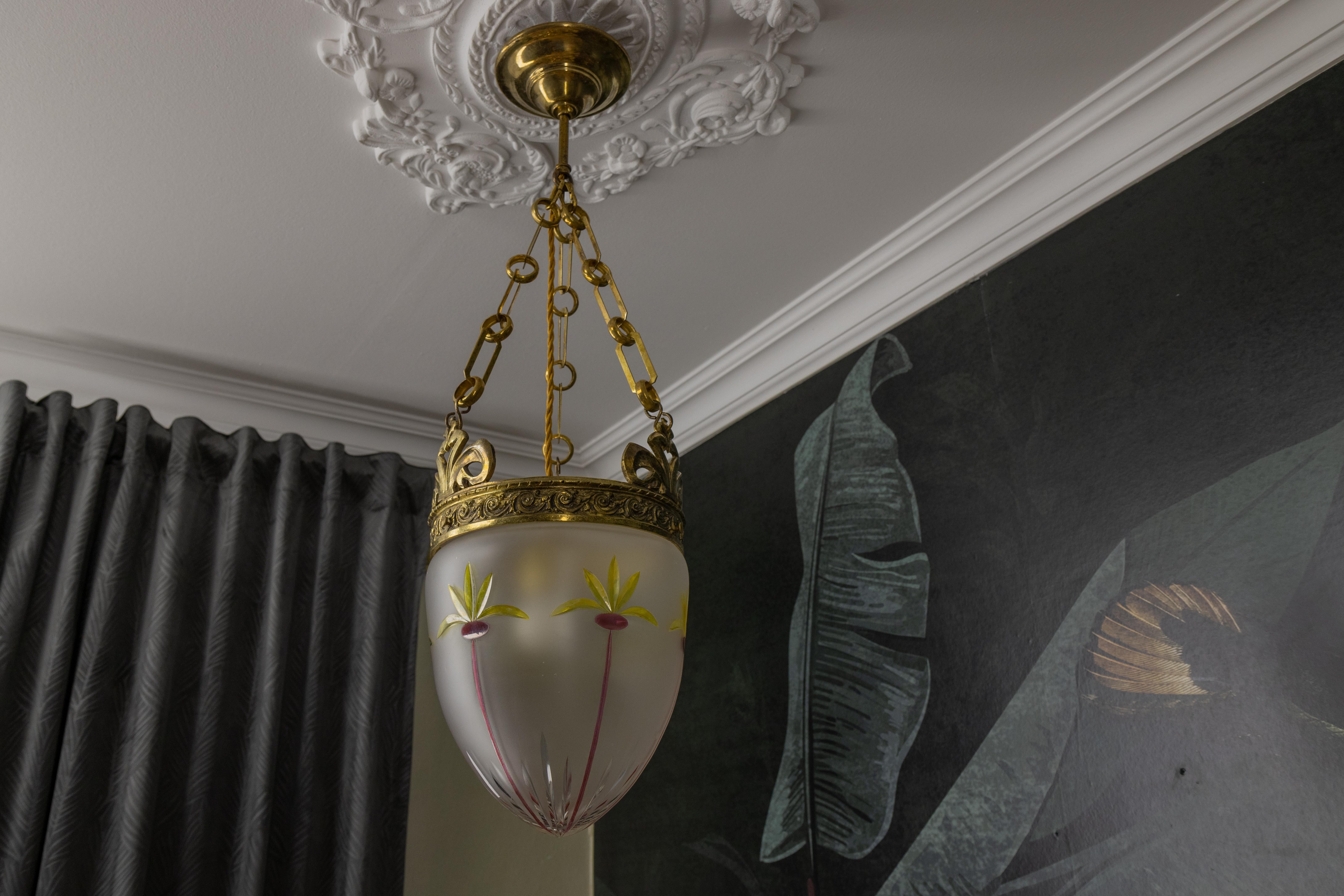 French Art Nouveau Frosted and Cut Glass Pendant Light with Bronze Mount, 1920s For Sale 2