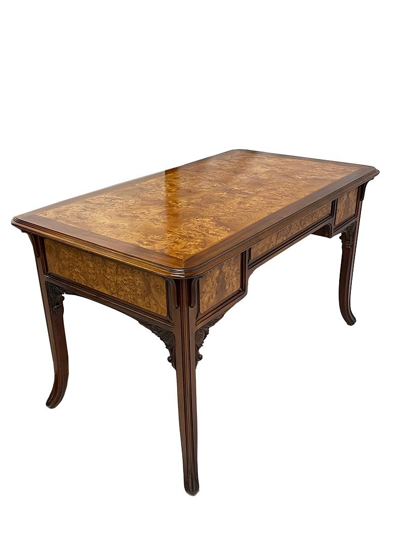 French Art Nouveau furniture by Louis Chambry, ca 1900 In Good Condition In Delft, NL