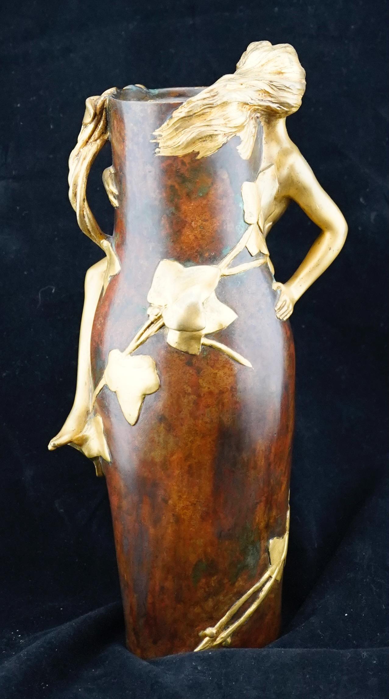 French Art Nouveau Gilded and Patinated Figural Bronze Vase by Maurice Bouval In Excellent Condition For Sale In Sarasota, FL