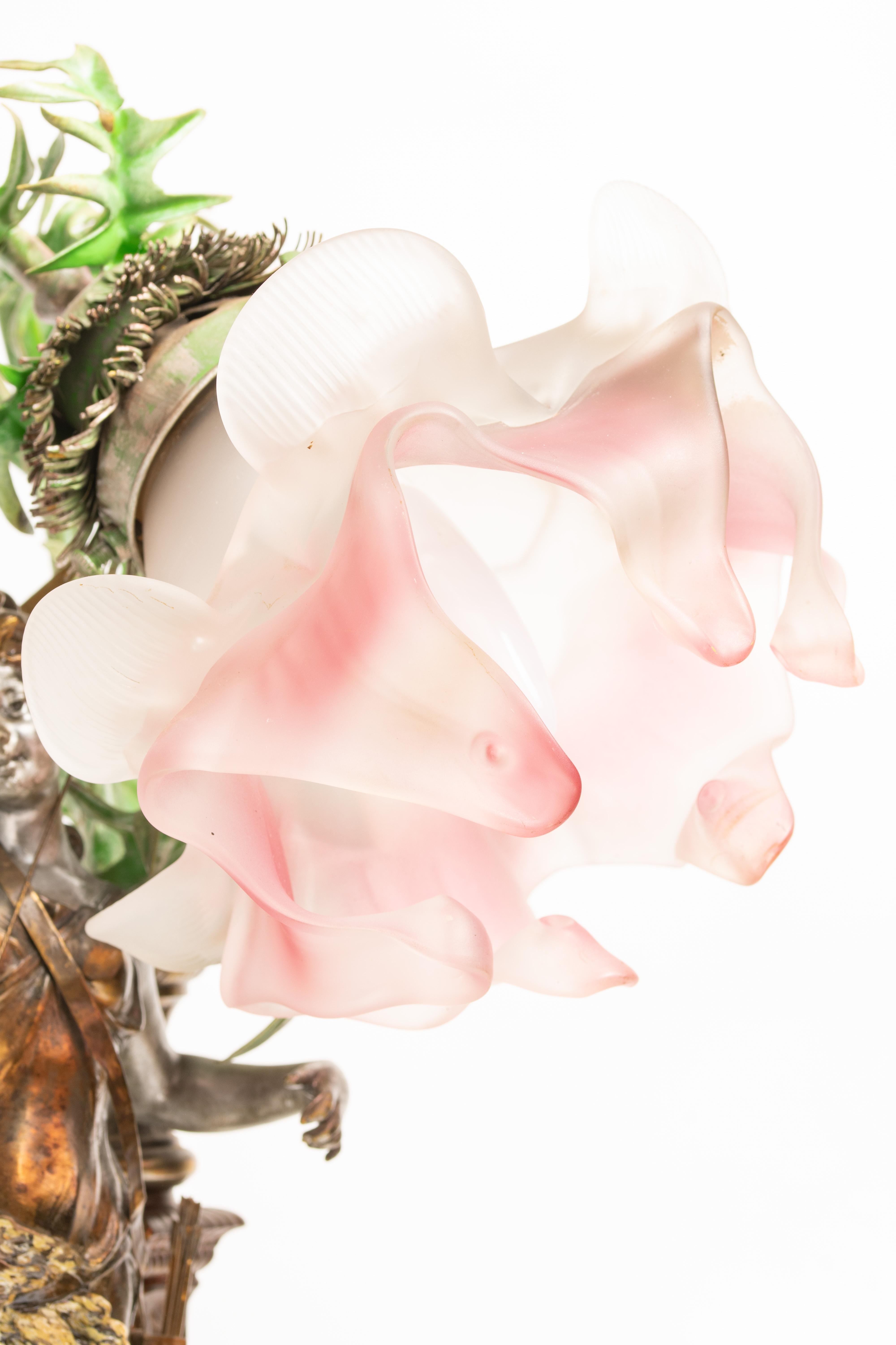 Art Nouveau Glas und Zinn Skulpturale Lampe im Angebot 2