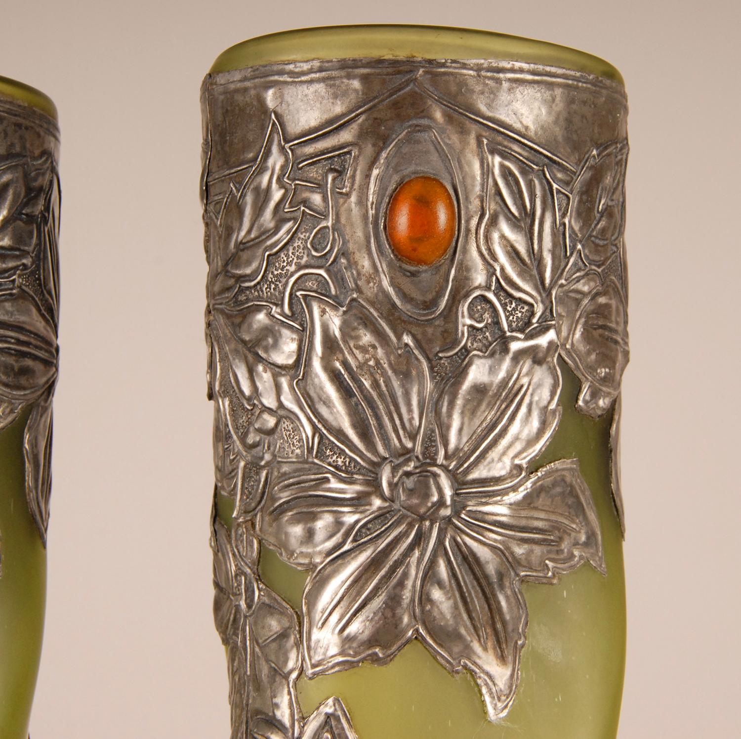 Hand-Crafted French Art Nouveau Green Pate De Verre Pewter and Glass Paste Jewelled Vases For Sale