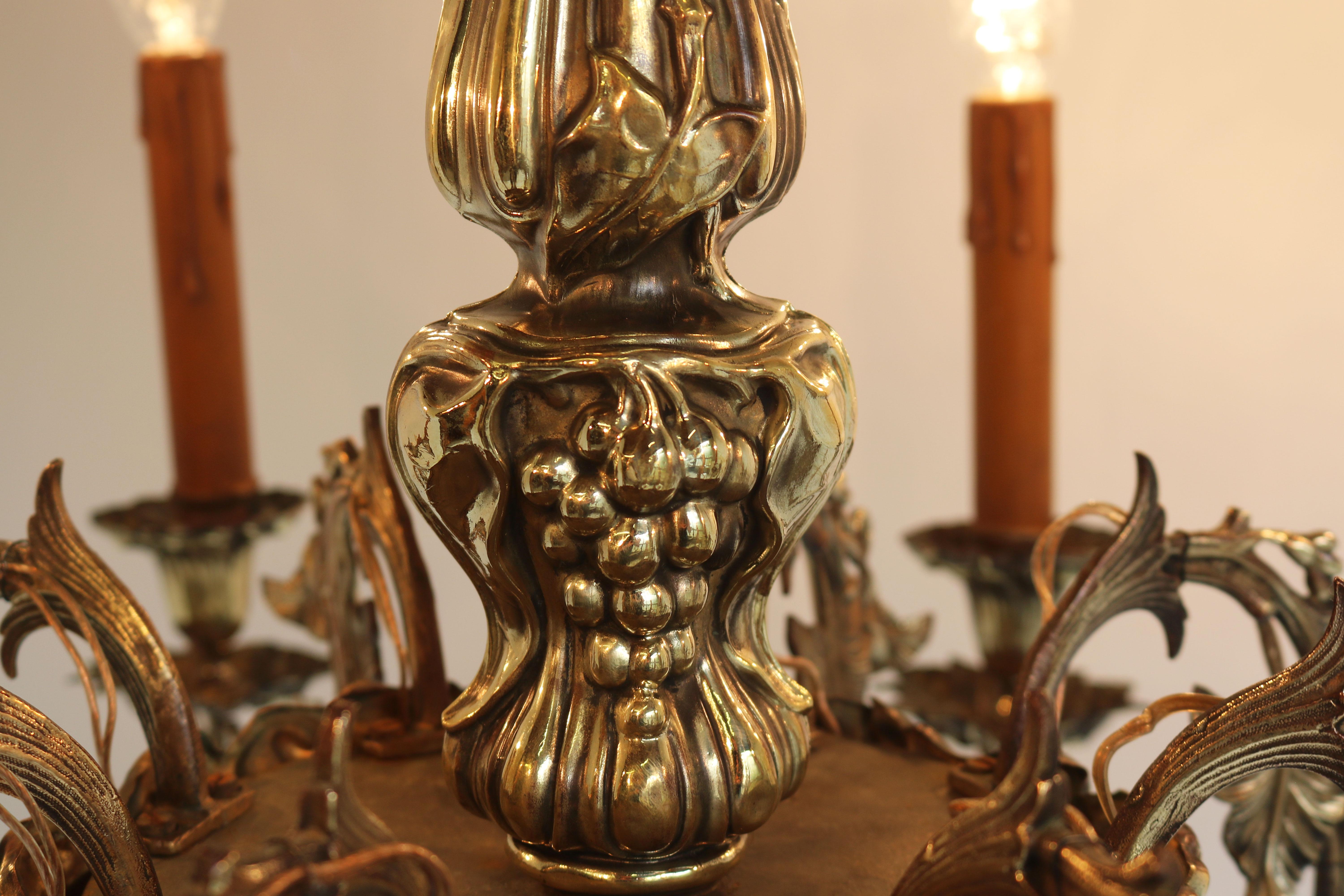 French Art Nouveau Hammered Brass Chandelier 1890 Antique 8 Lights Gold Floral For Sale 3