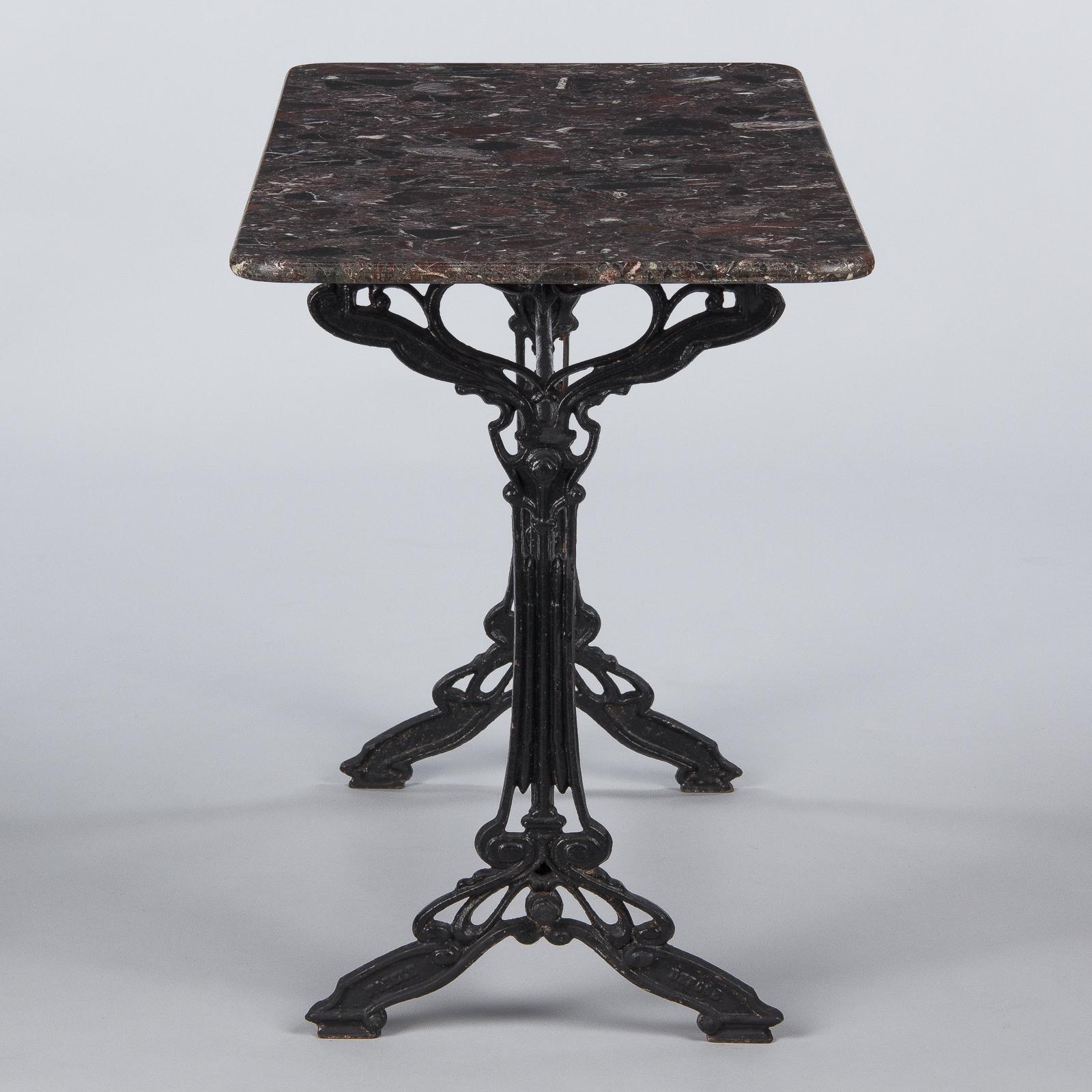 French Art Nouveau Iron and Marble Bistro Table, 1900s 5