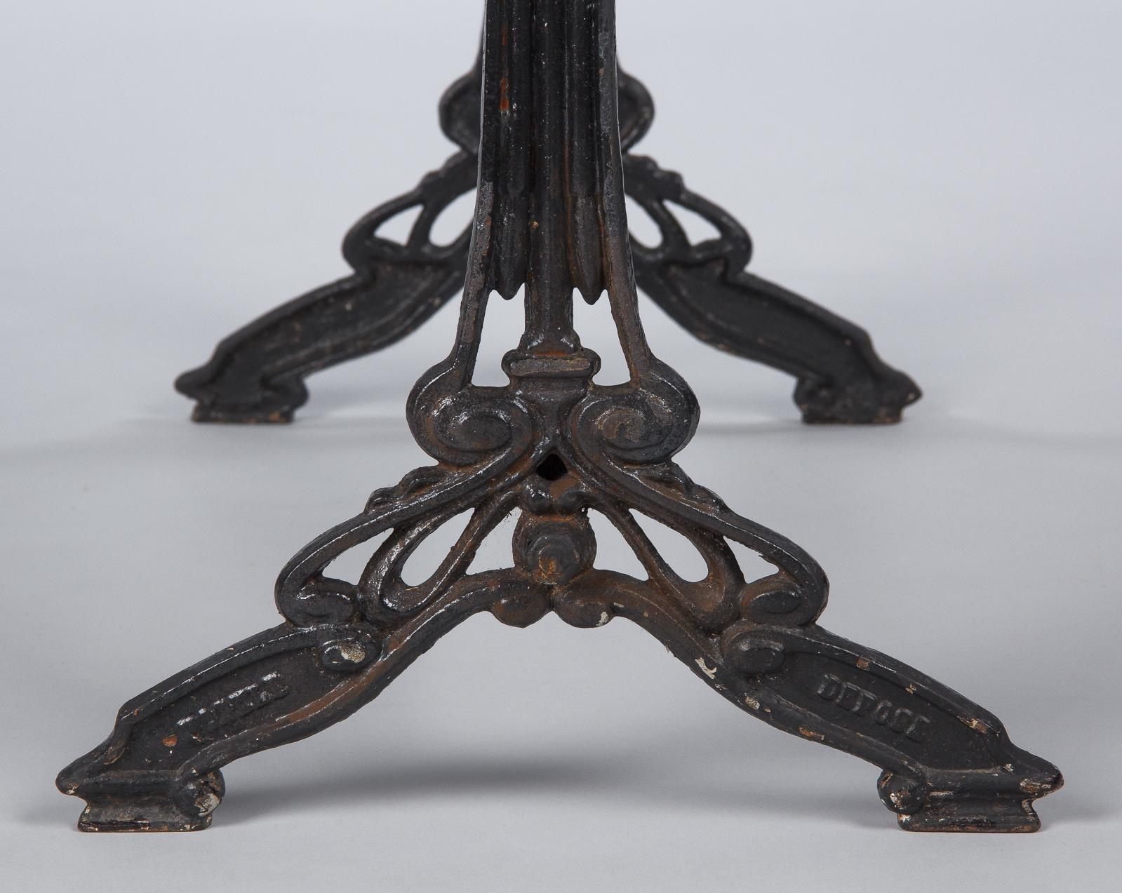 Wrought Iron French Art Nouveau Iron and Marble Bistro Table, 1900s