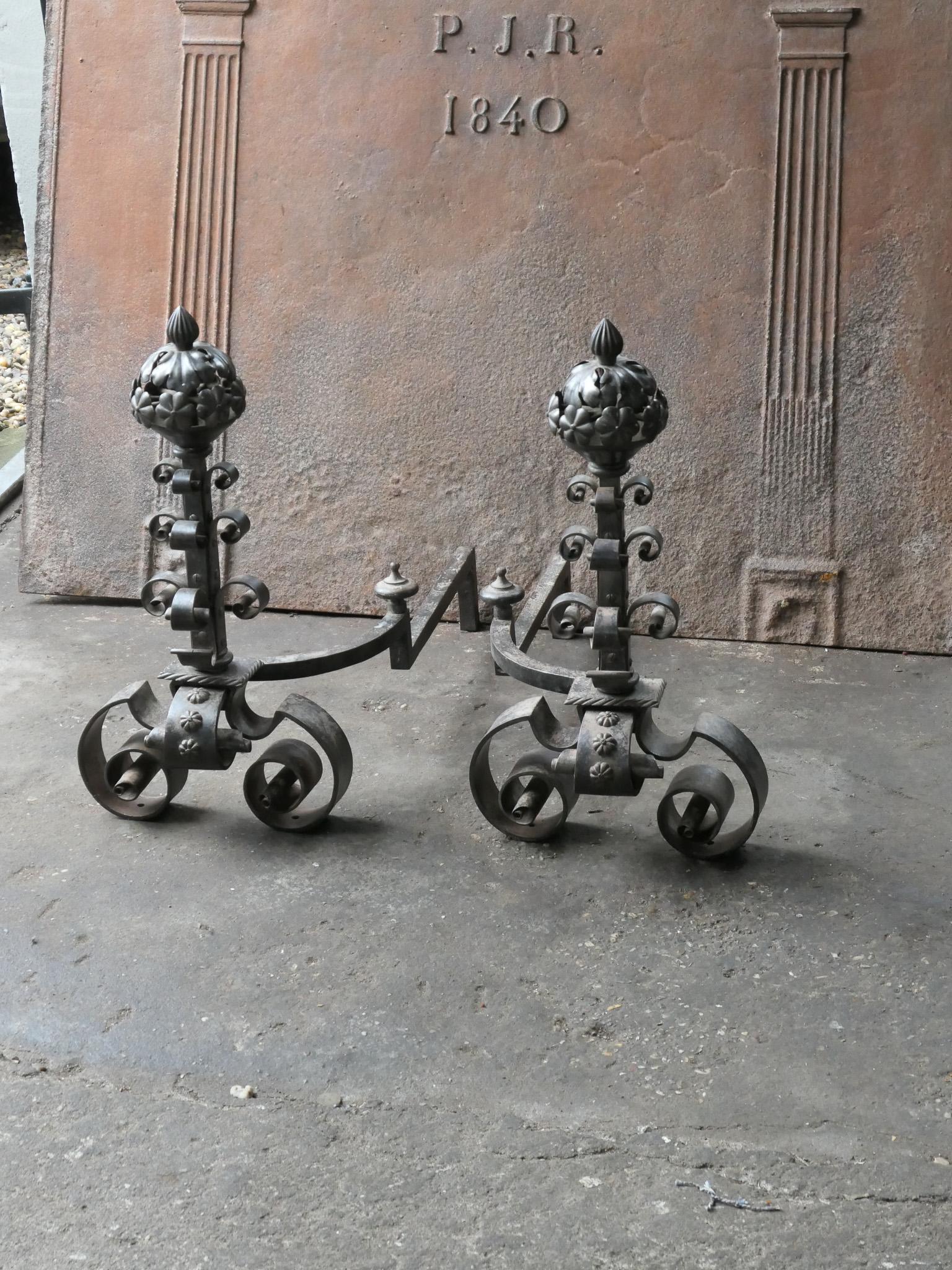 French Art Nouveau Iron Andirons In Good Condition For Sale In Amerongen, NL