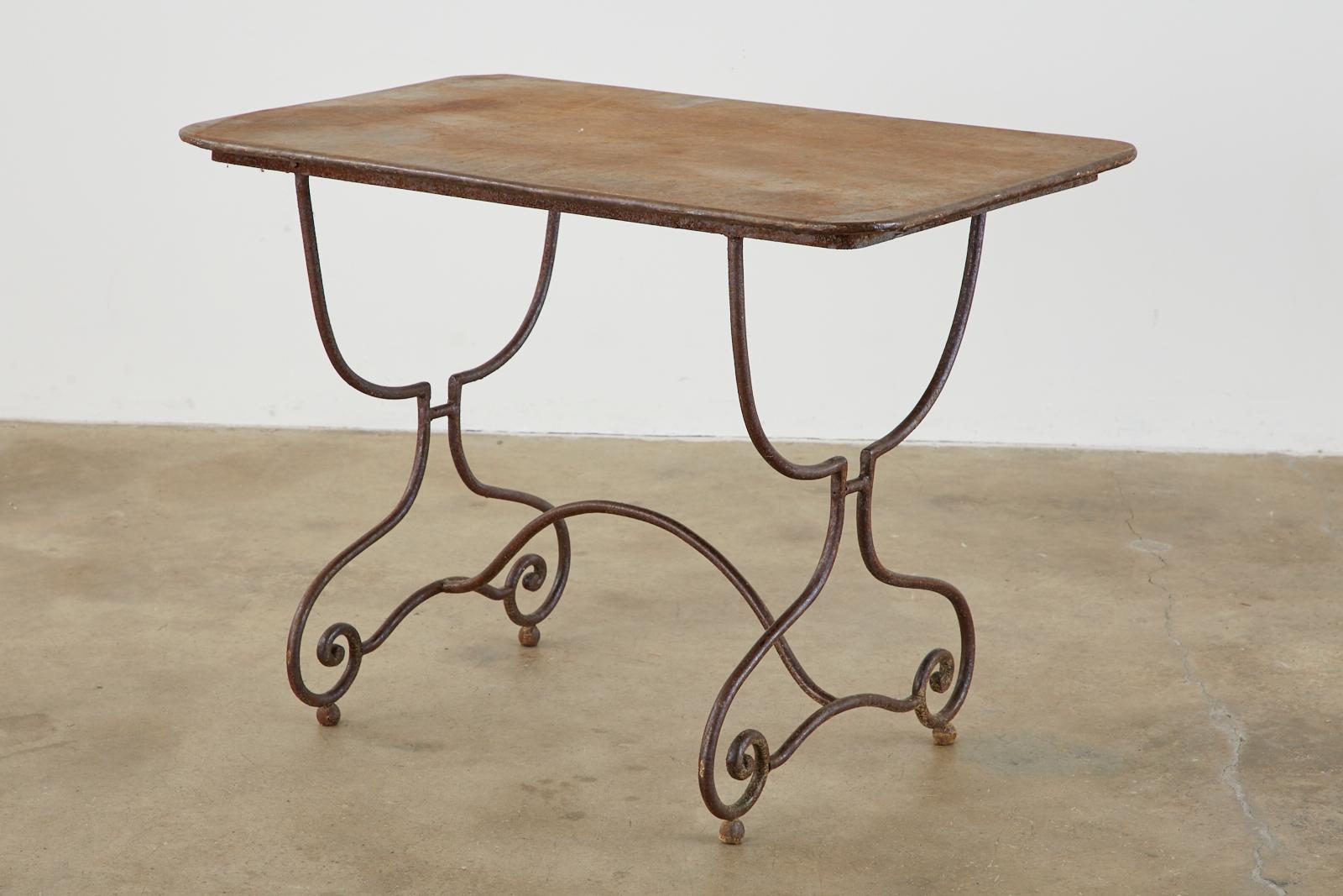 French Art Nouveau Iron Bistro Dining Table In Distressed Condition In Rio Vista, CA