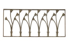 Ringhiera in ferro in stile Art Nouveau francese con disegno di giglio