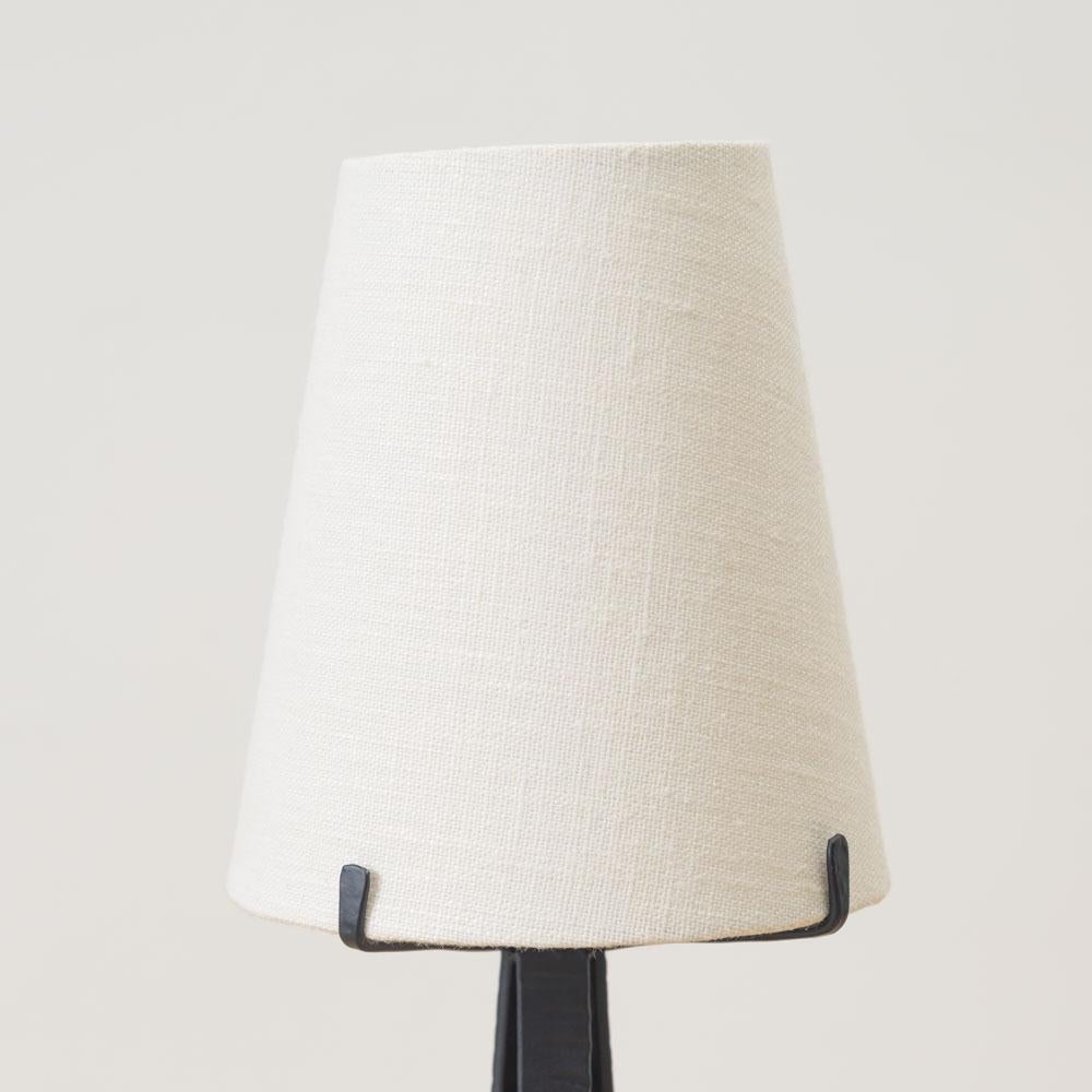 Lampe de table en fer Art nouveau français en vente 1