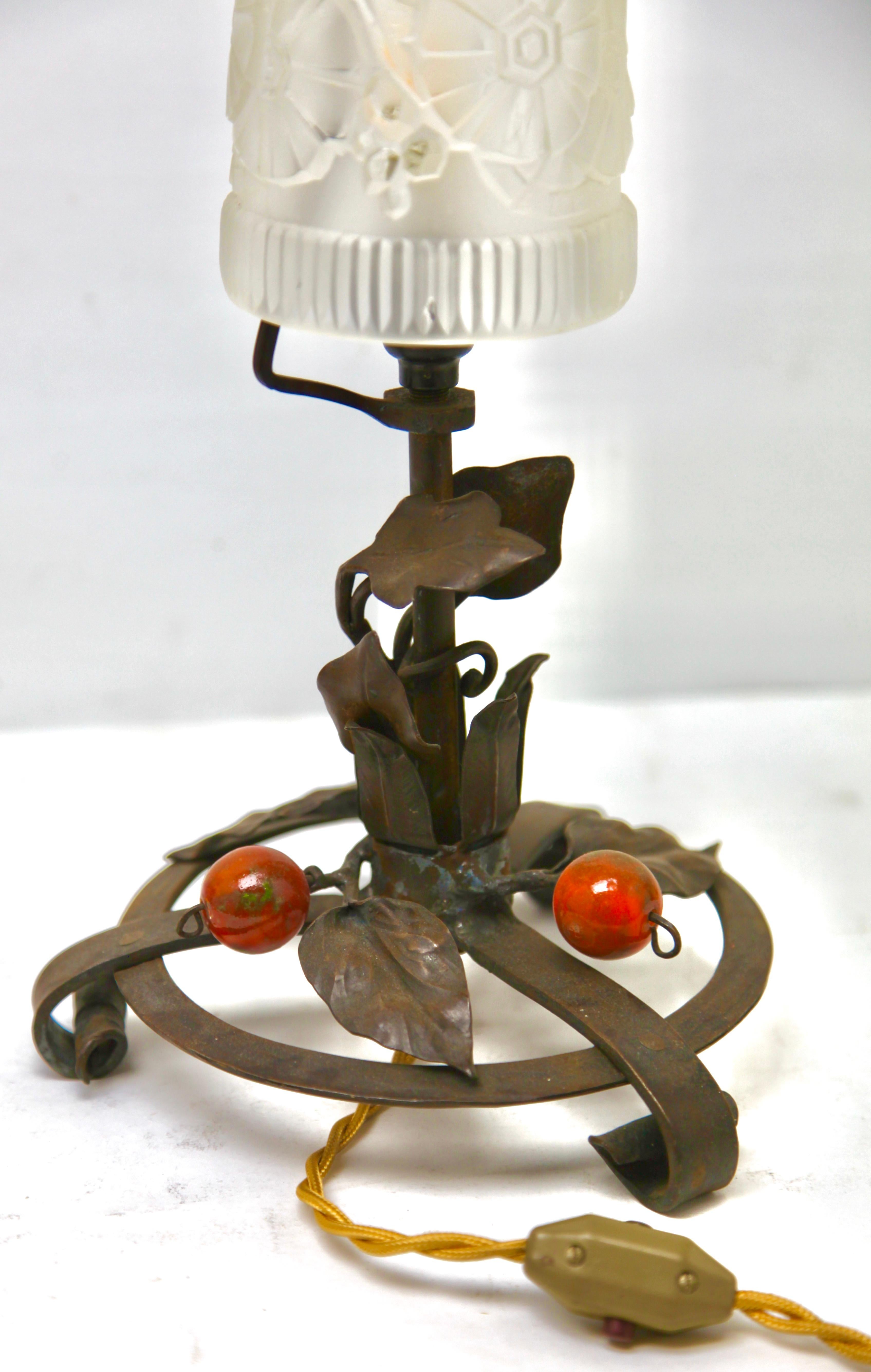 Art Glass French Art Nouveau Lamp in Wrought Iron with Glass Shade, 1920s For Sale