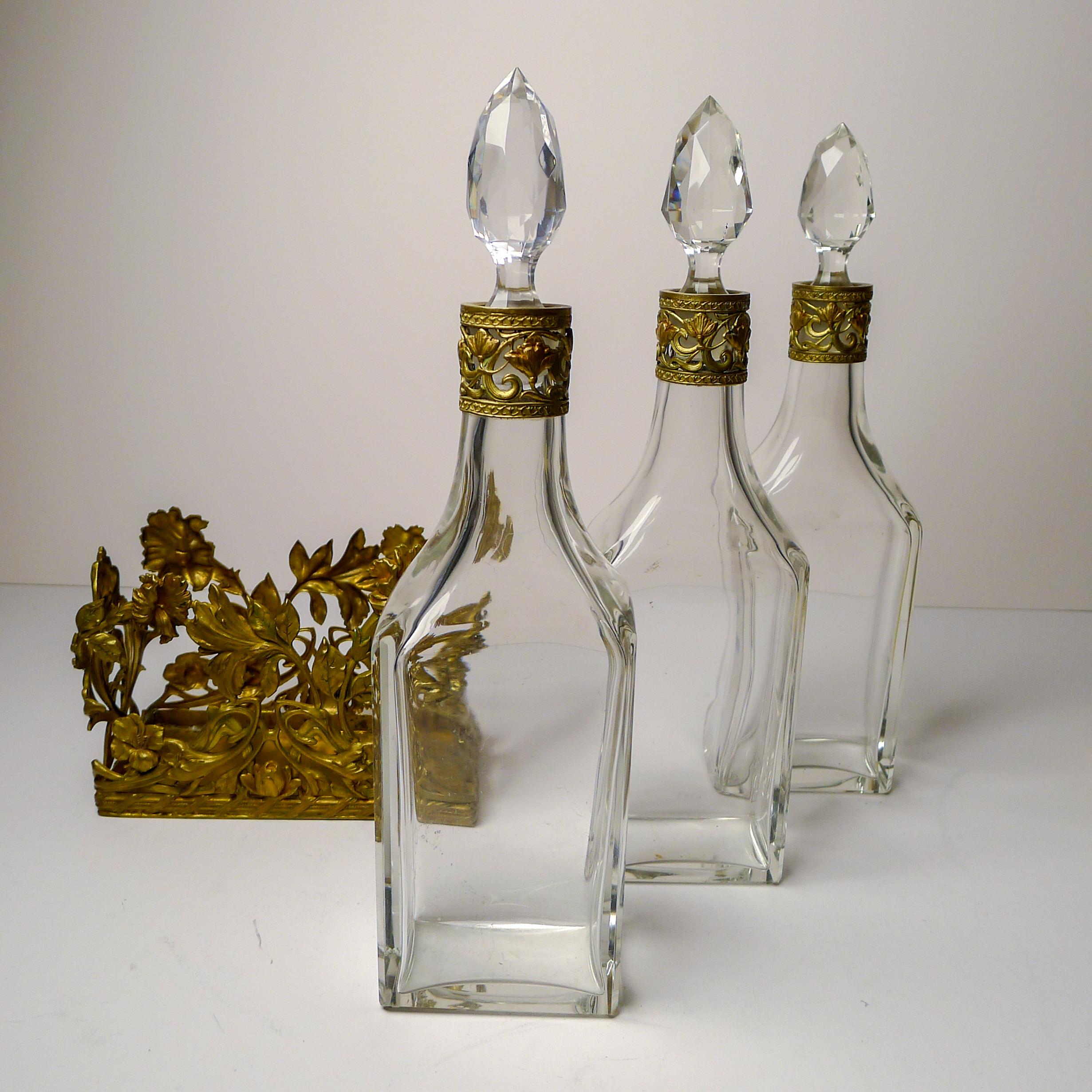 Glass French Art Nouveau Liquor Decanter Set / Perfume Caddy c.1900 For Sale