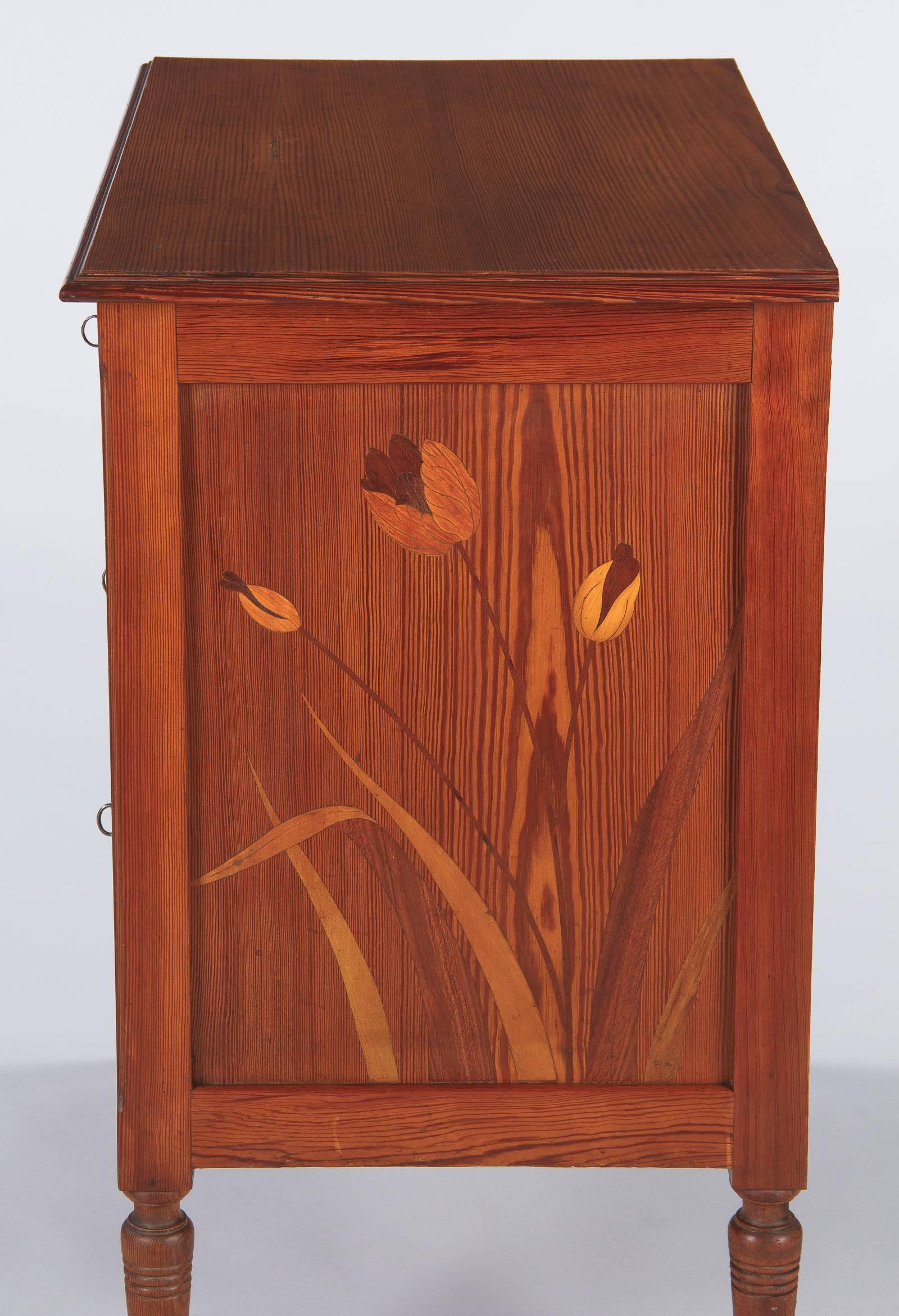 French Art Nouveau Longleaf Pine Chest of Drawers, 1900s 6
