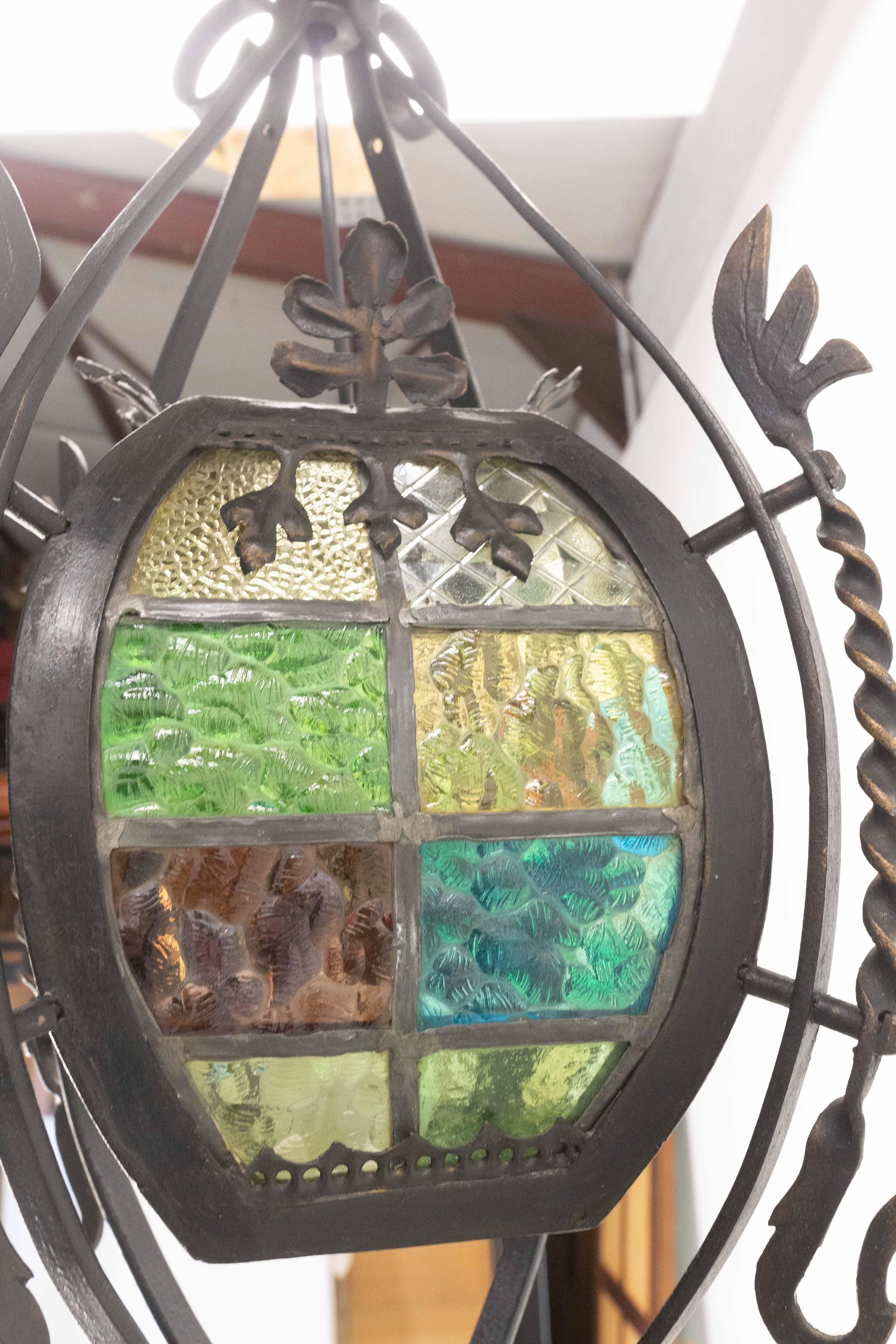 Lustre Art Glass Glass Colored Ceiling Pendant Chandelier, circa 1900 en vente 2