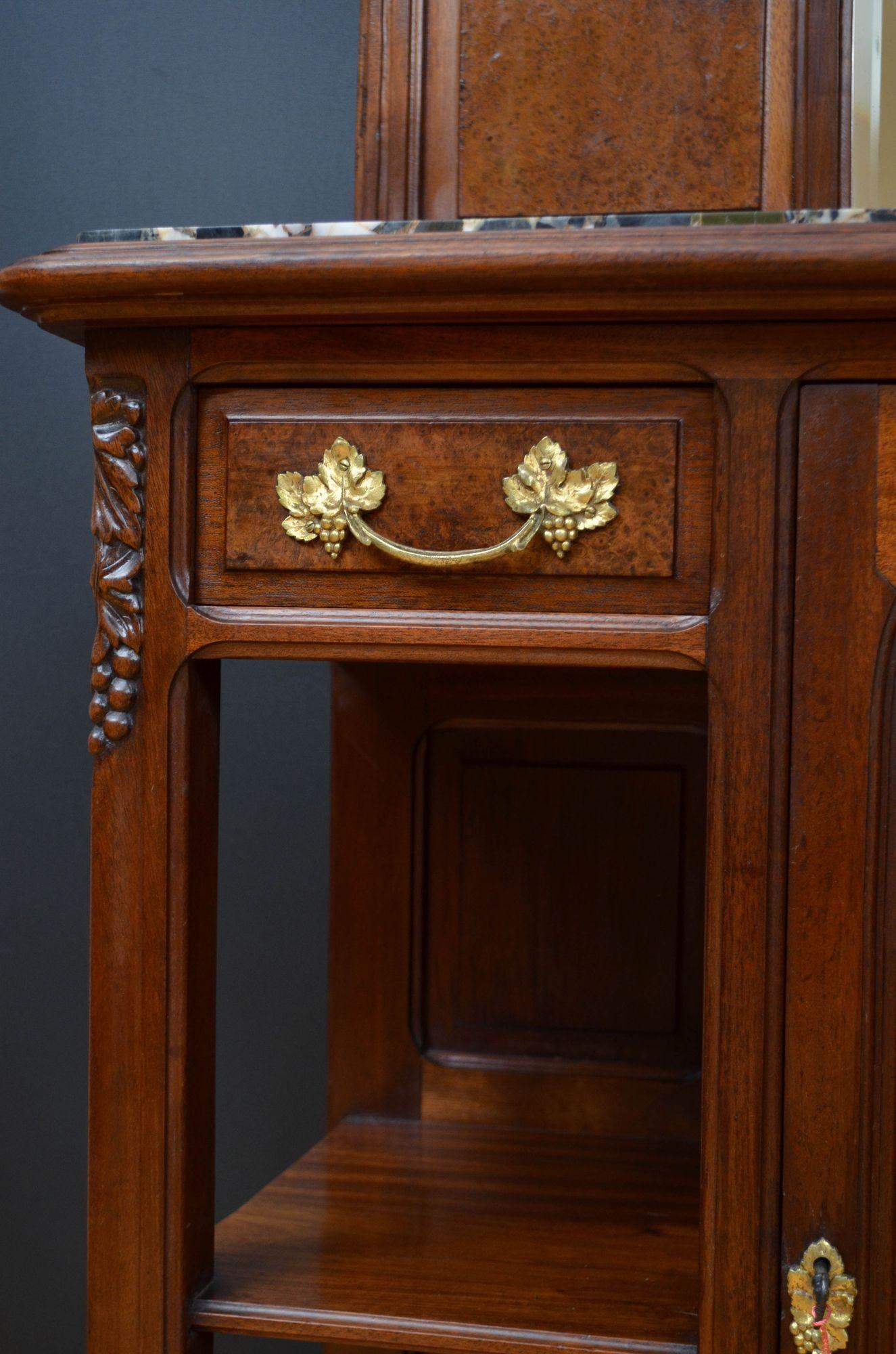 Buffet / Credenza in mogano Art Nouveau francese in vendita 1