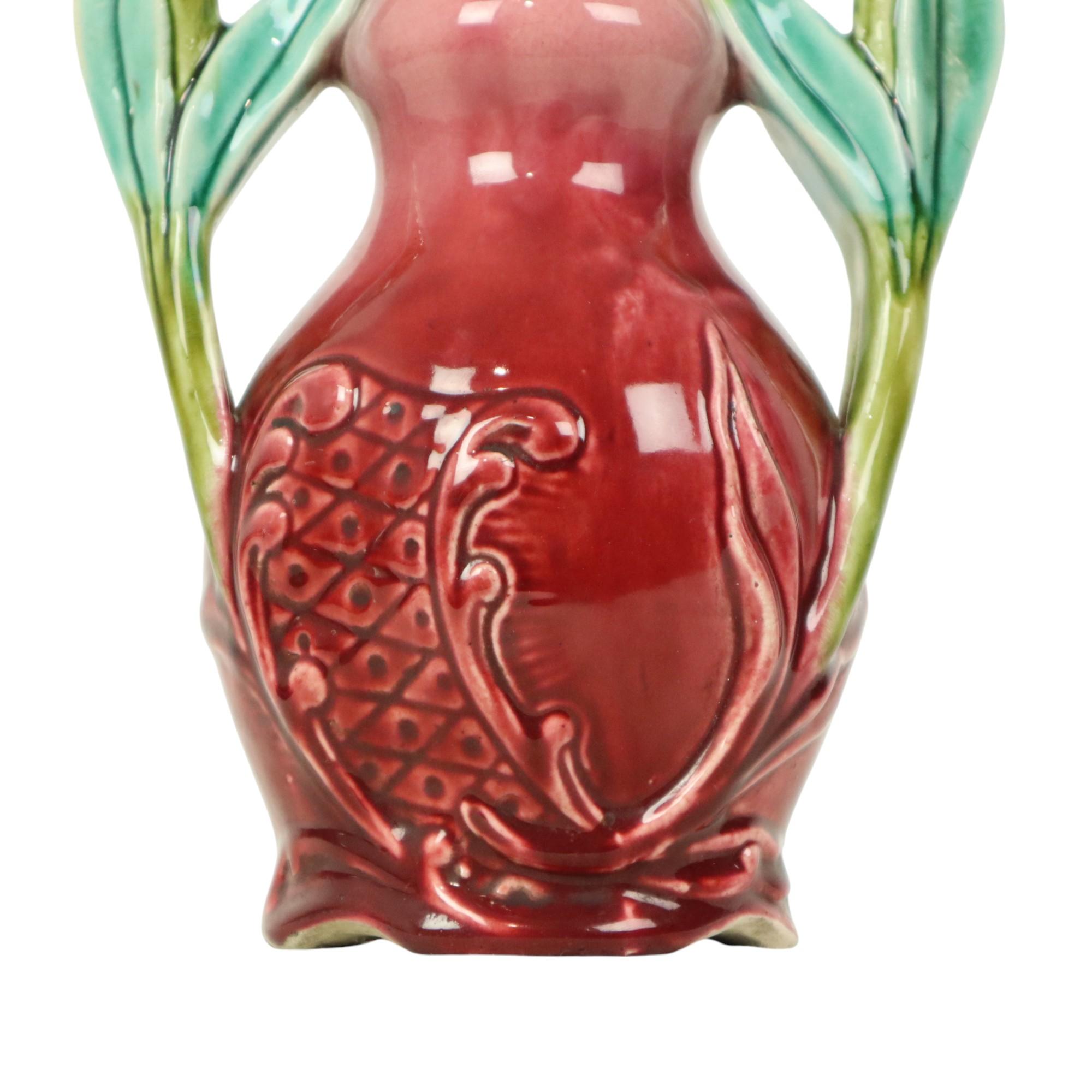 Vaso in maiolica francese Art Nouveau Fiori 30cm in vendita 7