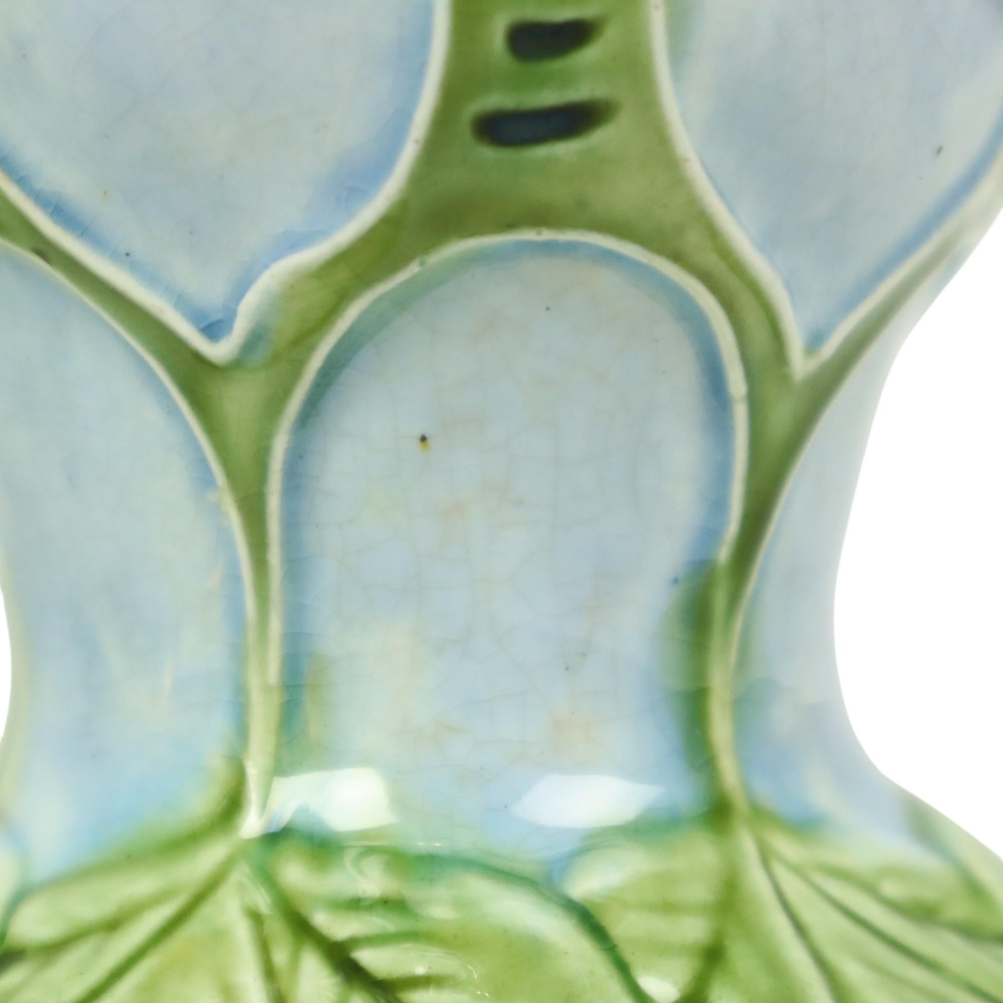 Vasi in maiolica Art Nouveau francese del 1900 ca. in vendita 4