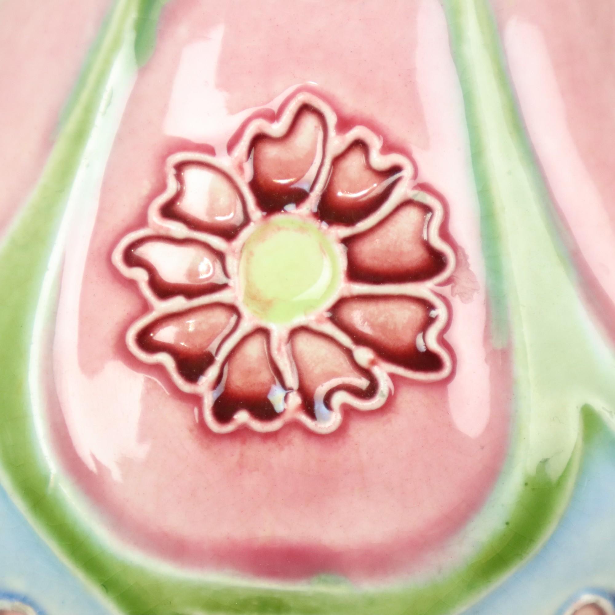 Vasi in maiolica Art Nouveau francese del 1900 ca. in vendita 5