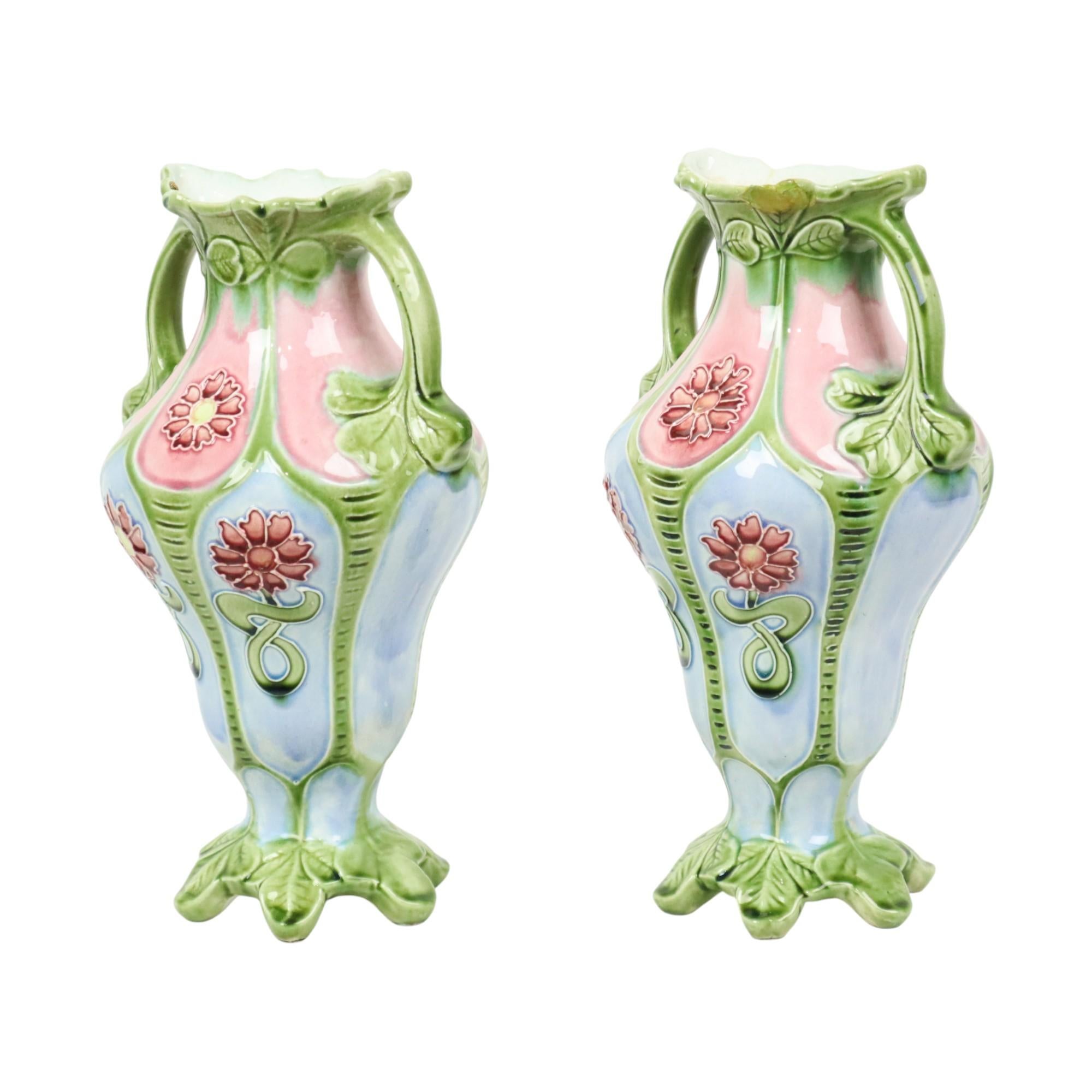 Vasi in maiolica Art Nouveau francese del 1900 ca. in vendita 1