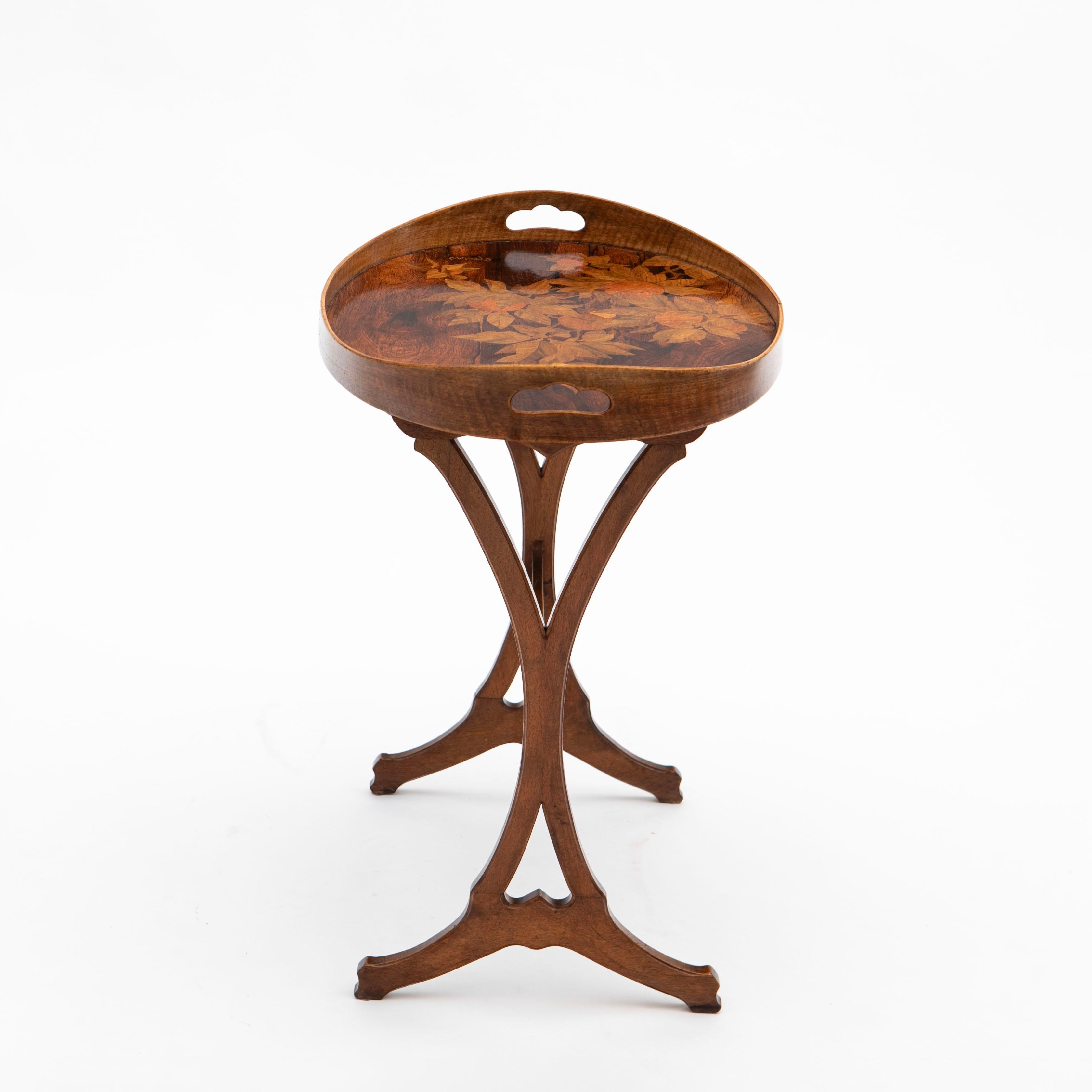 French Art Nouveau Marquetry Table by  Emile Gallé In Good Condition For Sale In Kastrup, DK