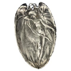Vide-poches en métal étain Art Nouveau français