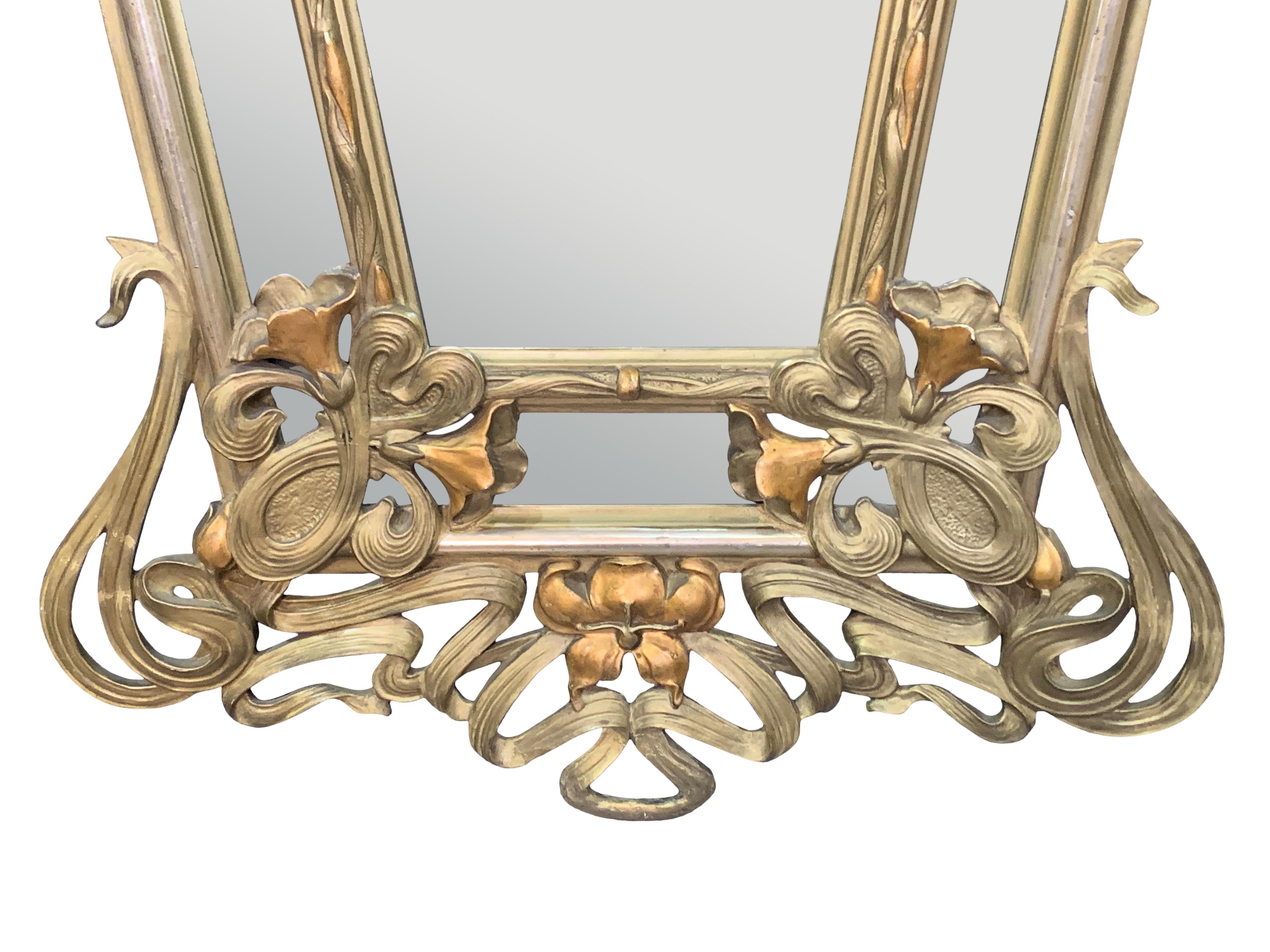 19th Century French Art Nouveau carved giltwood Mirror