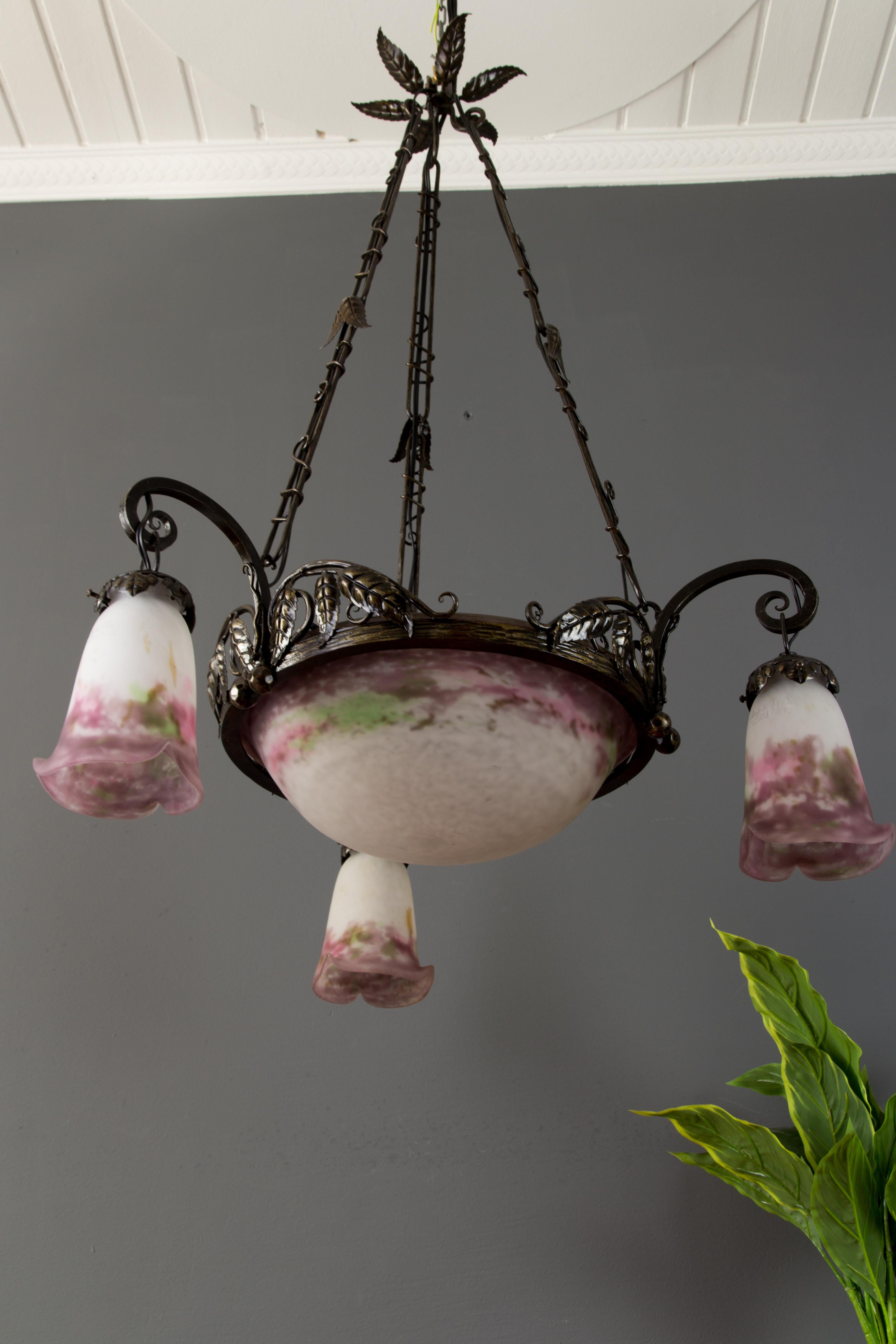 French Art Nouveau Muller Frères Luneville Signed Six-Light Chandelier, 1920s In Good Condition In Barntrup, DE