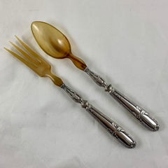 French Art Nouveau Natural Horn and Silver Plate Salad Servers, Cased Set of Two