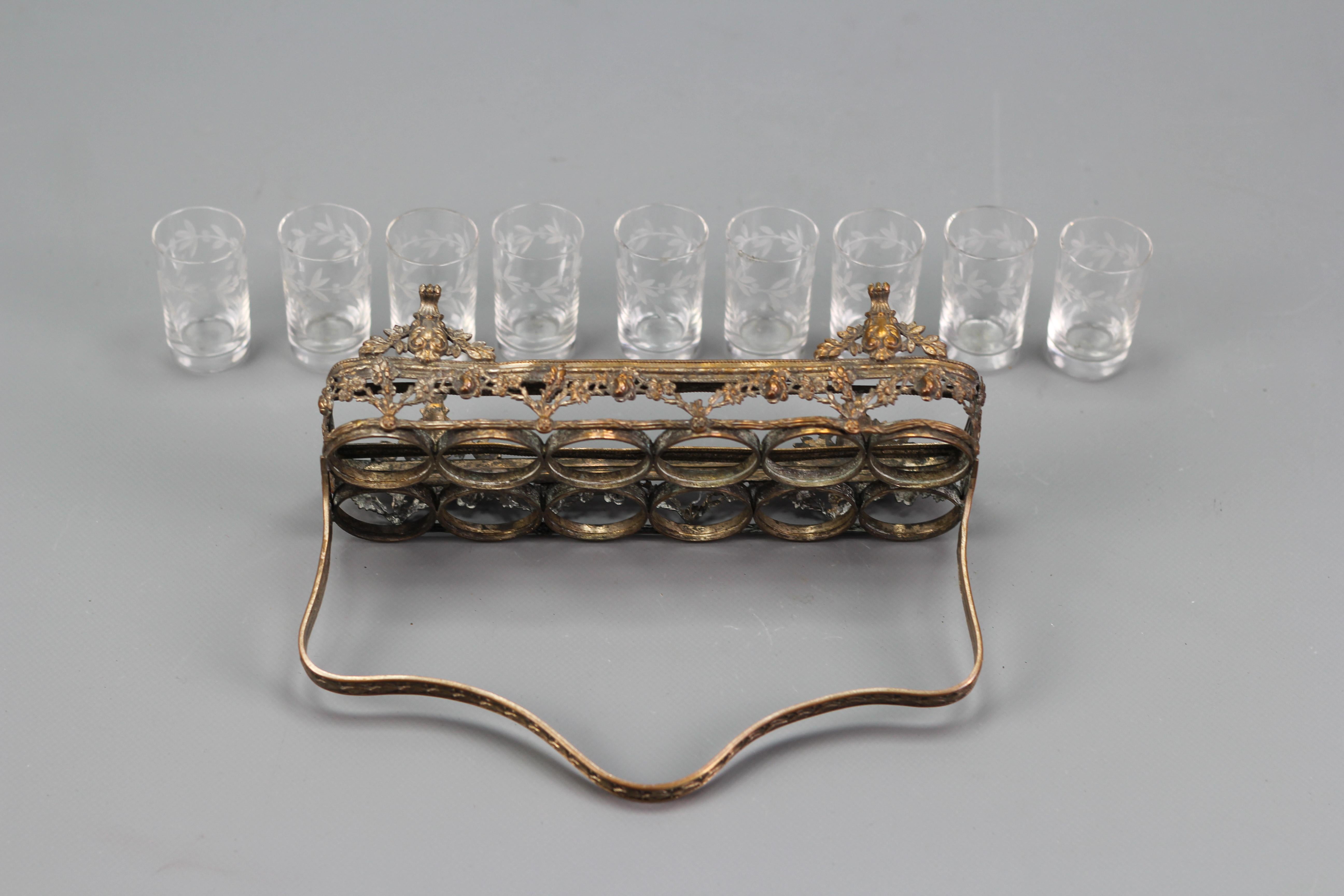 French Art Nouveau Nine Glasses and Brass Basket Serving Set, ca. 1920 For Sale 11