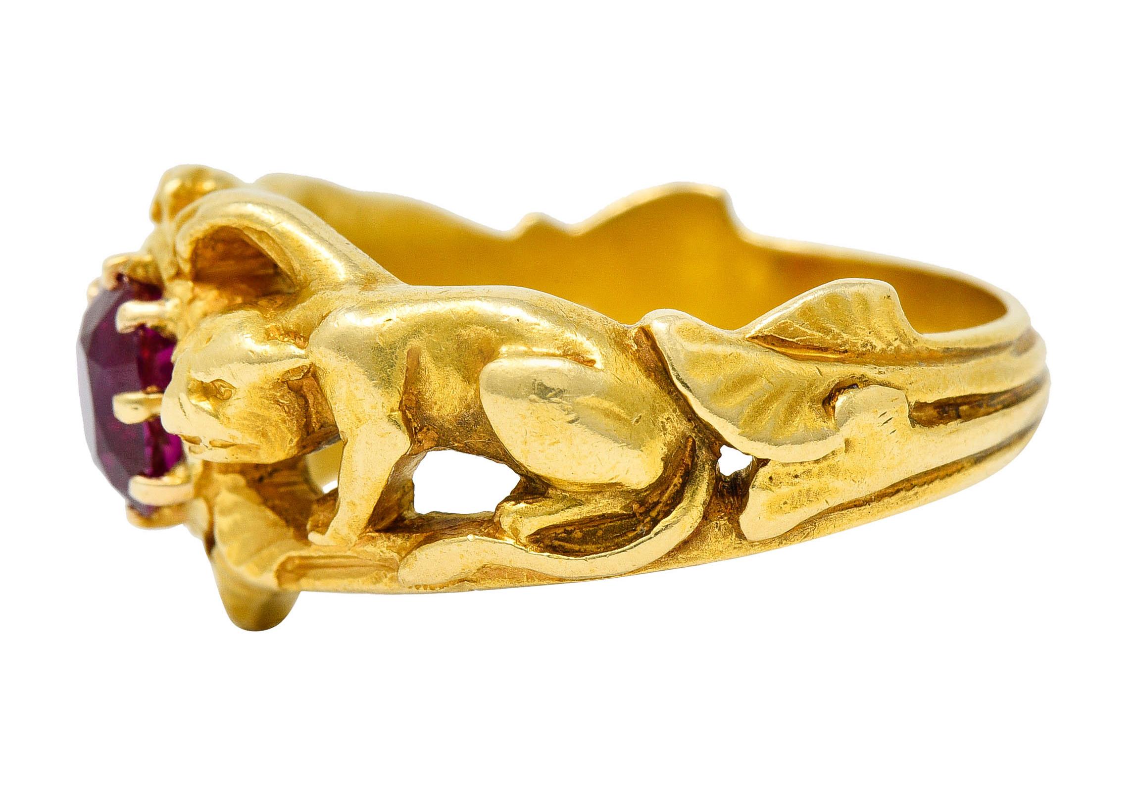 Französischer Jugendstil No Heat Burma Rubin 18 Karat Gold Jaguar Band Ring AGL im Zustand „Hervorragend“ in Philadelphia, PA