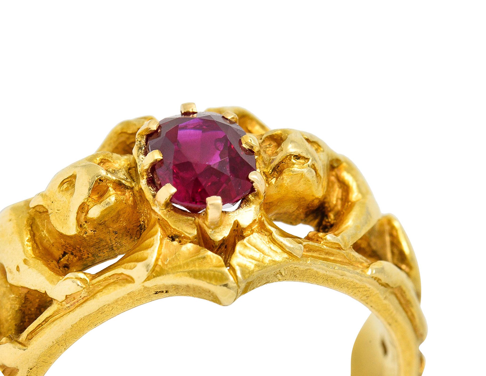 Französischer Jugendstil No Heat Burma Rubin 18 Karat Gold Jaguar Band Ring AGL 2
