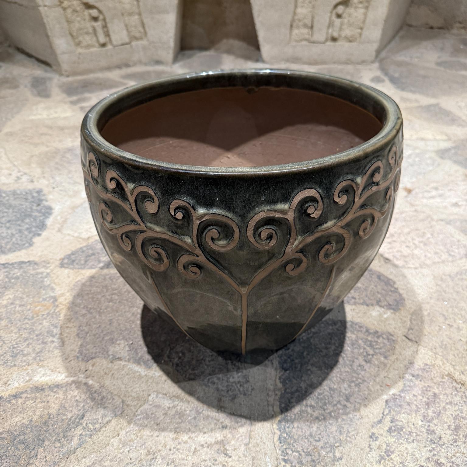 20th Century French Art Nouveau Olive-Green Planter Jardinière For Sale
