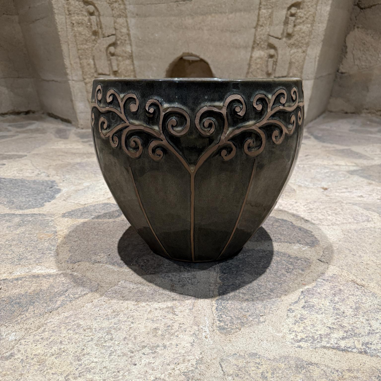 French Art Nouveau Olive-Green Planter Jardinière For Sale 2
