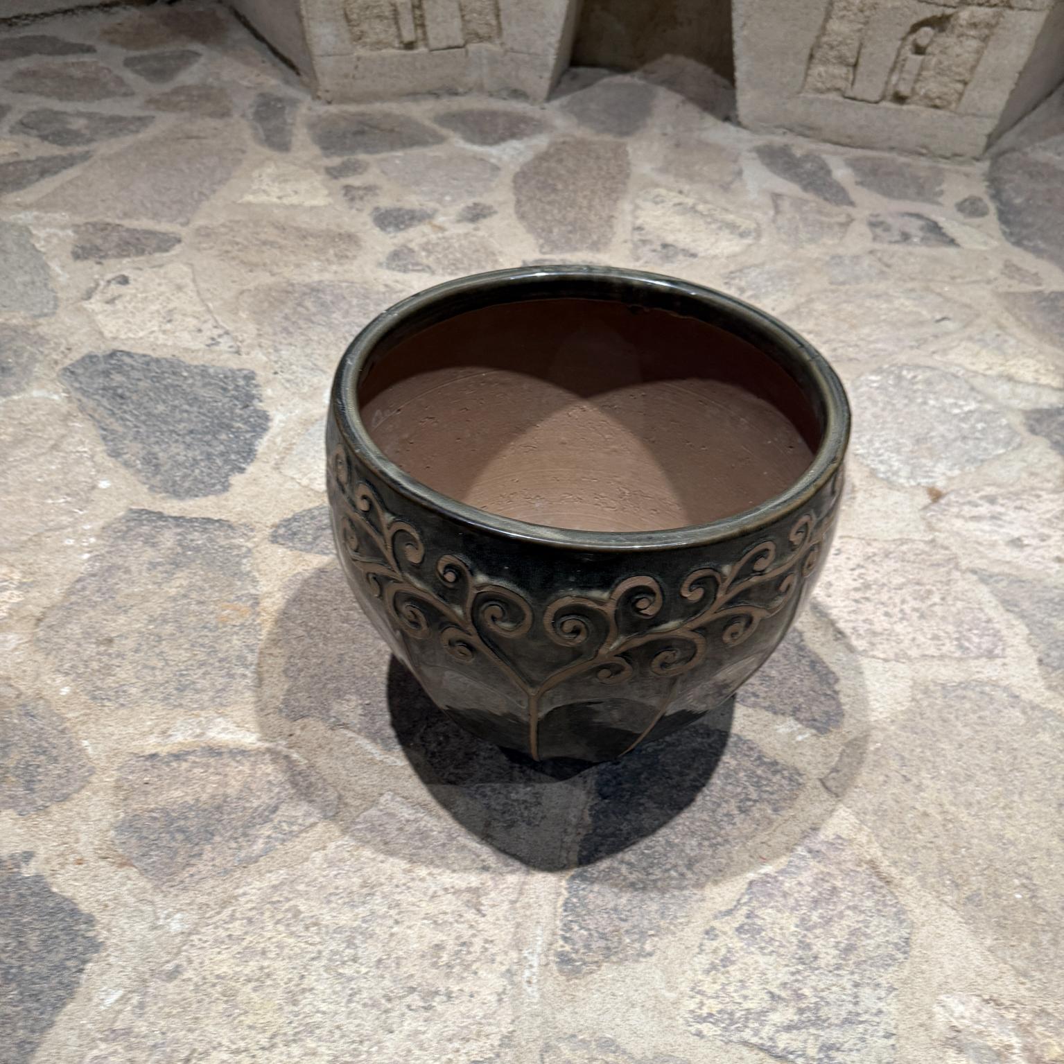 French Art Nouveau Olive-Green Planter Jardinière For Sale 3