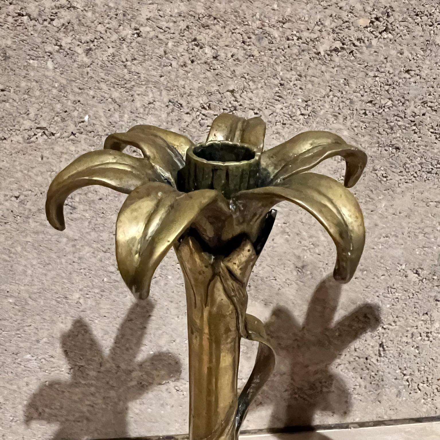 French Art Nouveau Pair Floral Brass Candlestick Holders In Good Condition For Sale In Chula Vista, CA