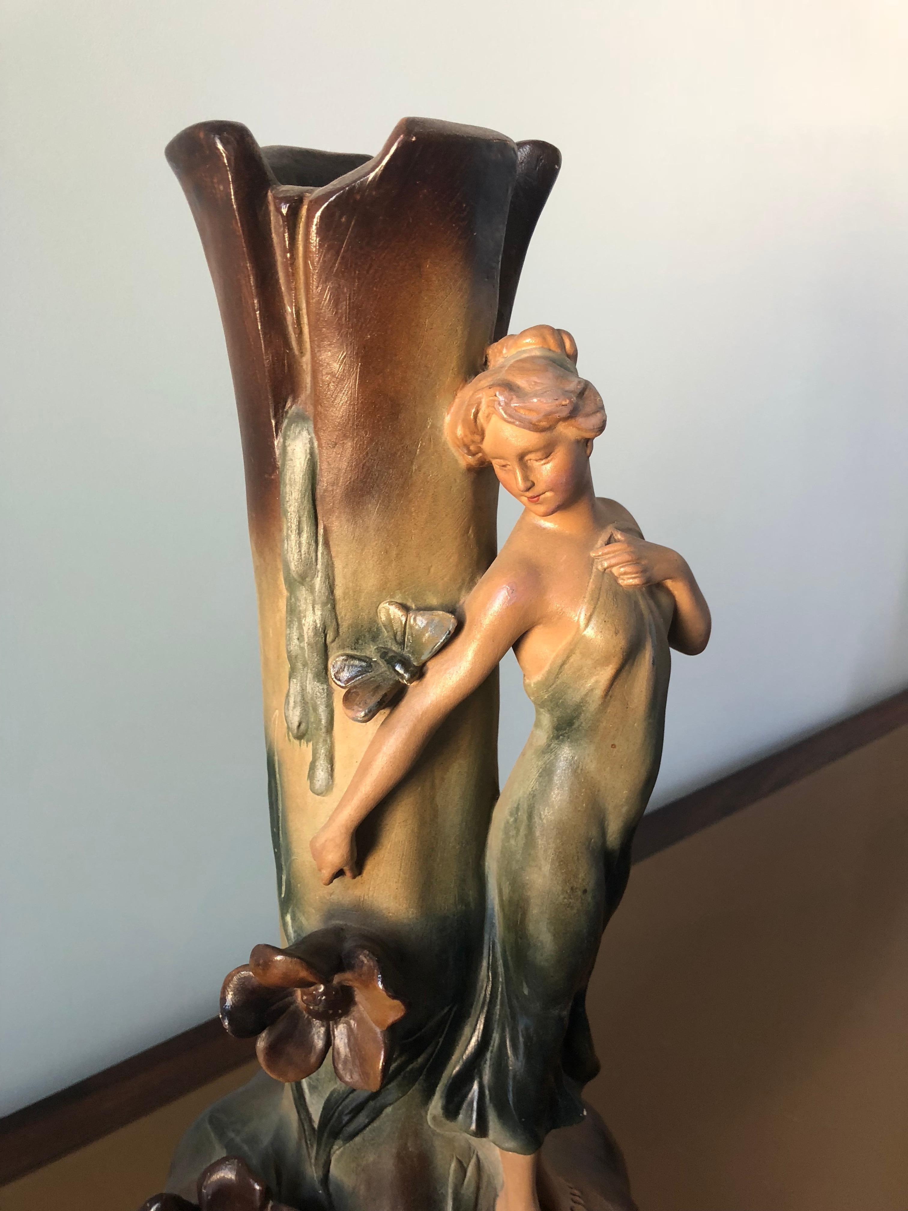 French Art Nouveau Pair of Large Terracotta Vases, circa 1910 For Sale 3
