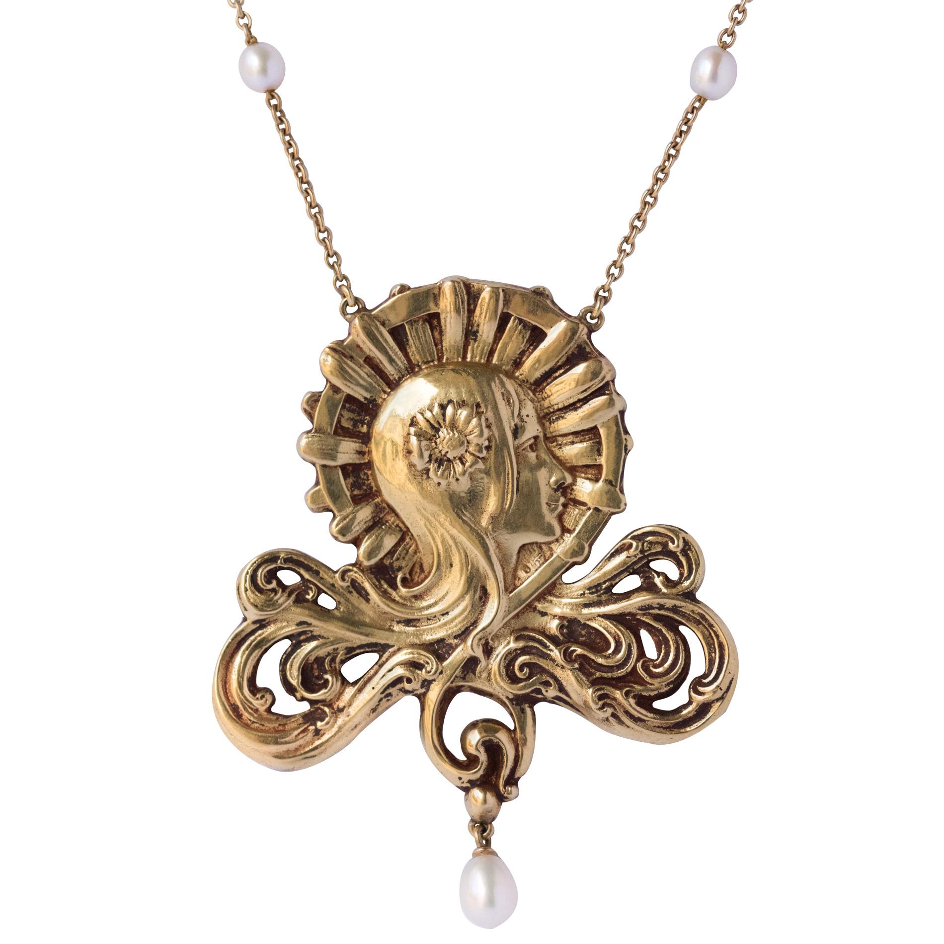 French Art Nouveau Pearl Gold Necklace Featuring a Woman’s Head