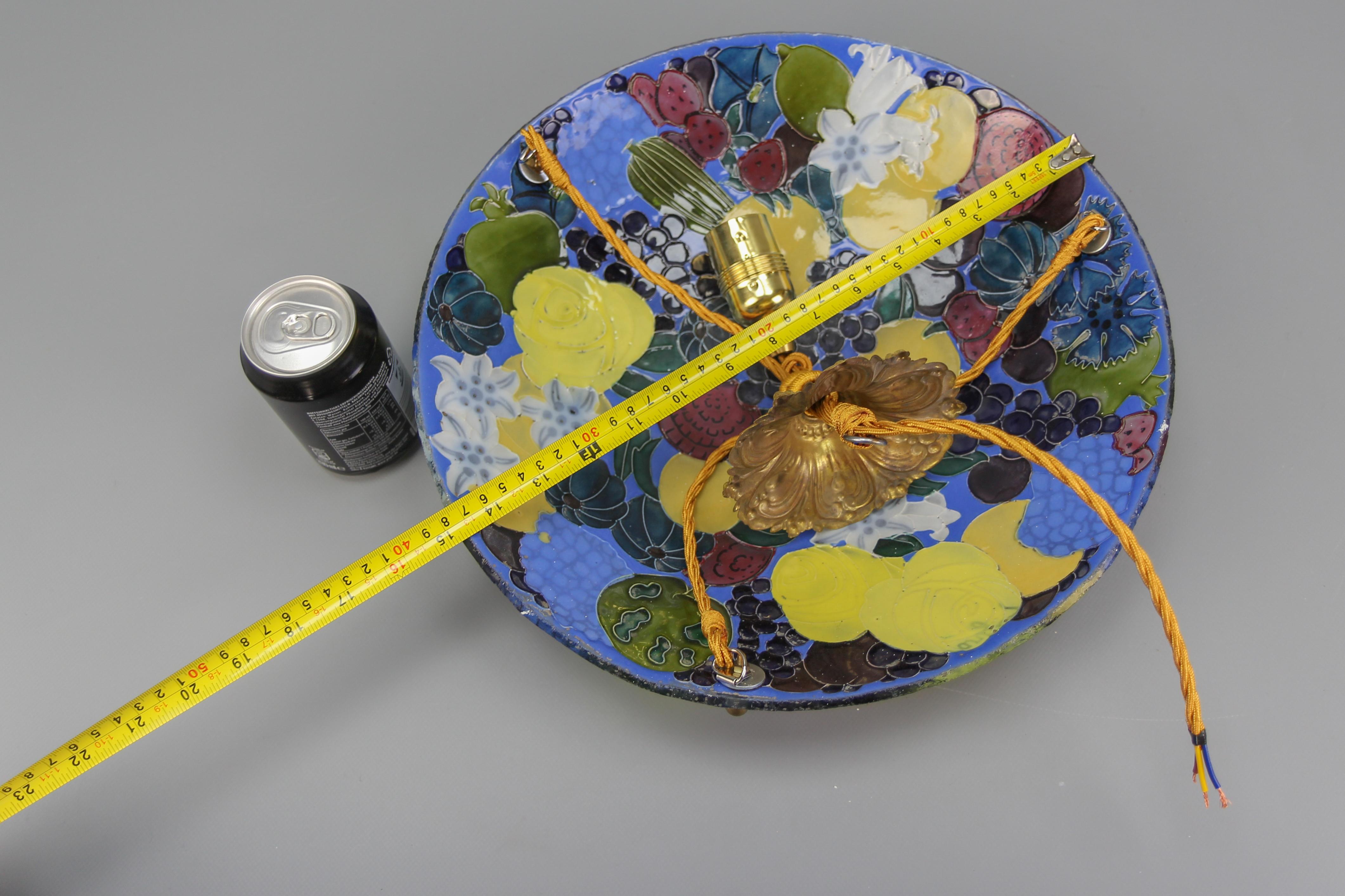 Lampada a sospensione francese Art Nouveau con fiori e frutti smaltati, firmata Fargue in vendita 10