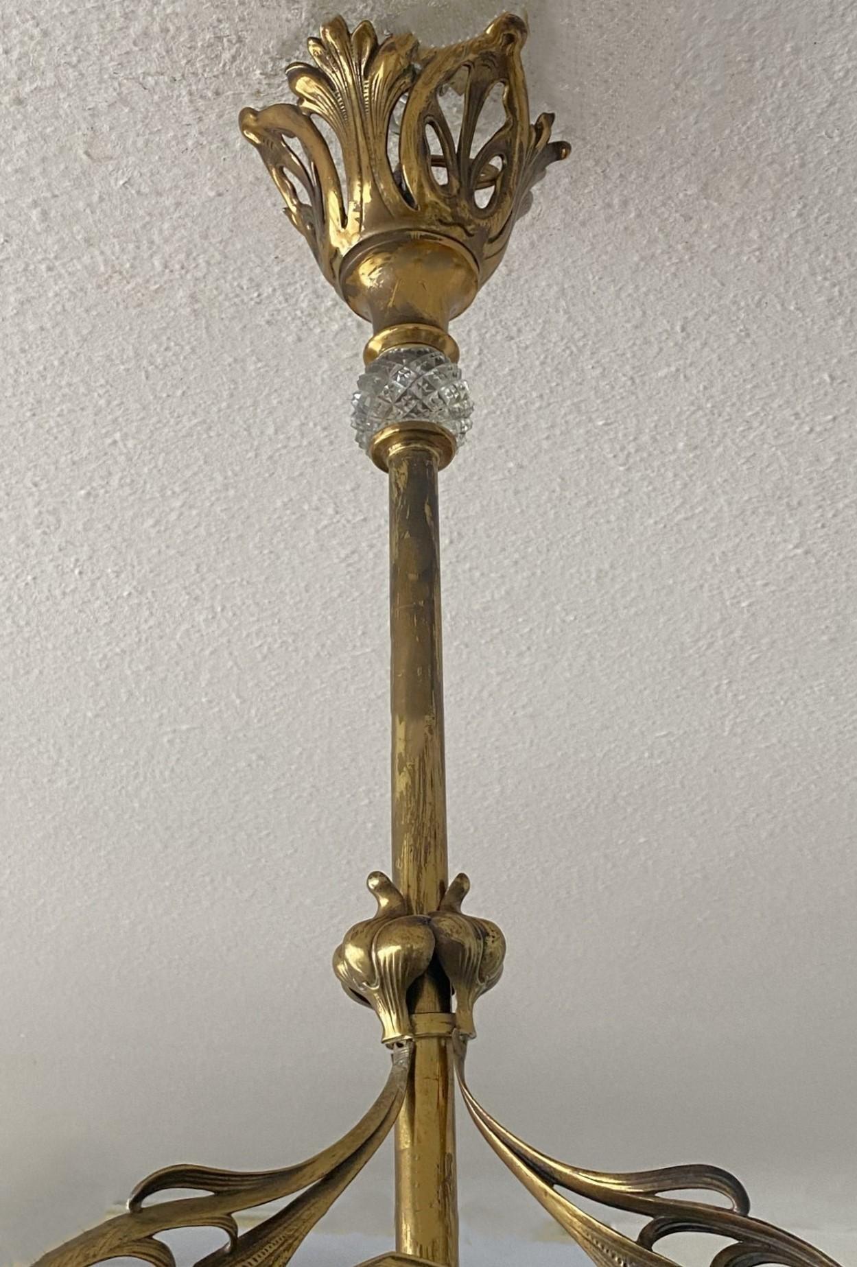French Art Nouveau Jugendstil Brass Glass Four-Light Chandelier, 1900-1910 For Sale 11