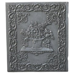 Plaque de cheminée / dosseret "panier à fleurs" d'époque Art Nouveau français